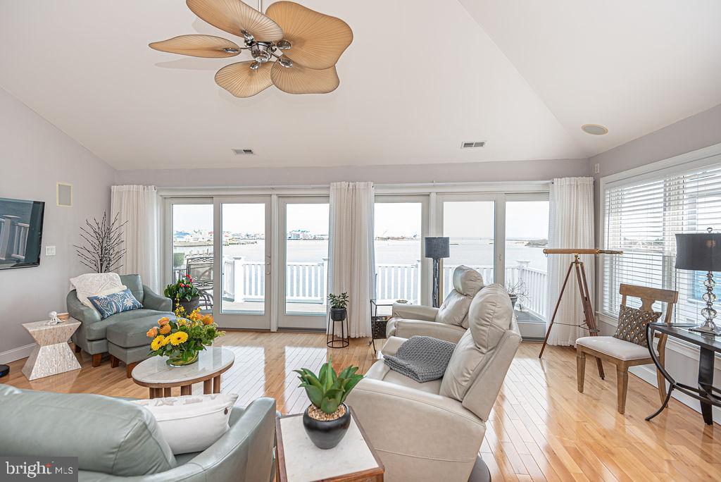 OCEAN CITY HARBOR - Residential