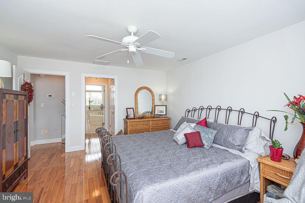 OCEAN CITY HARBOR - Residential