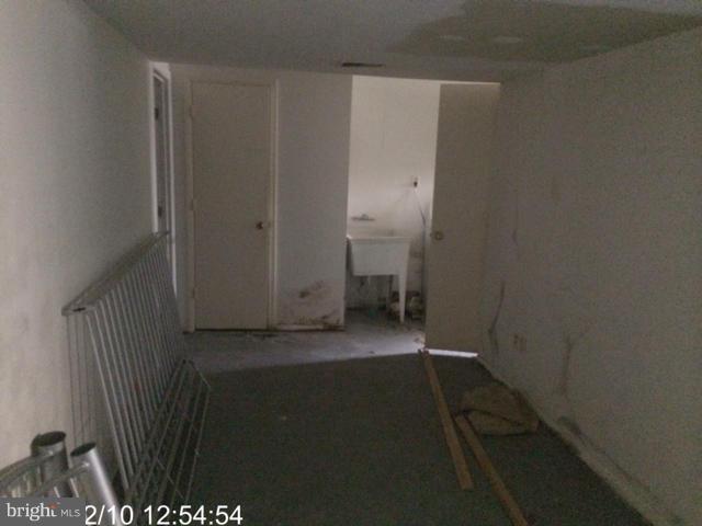 QUEENSBROOKE PLAT 2 - Residential