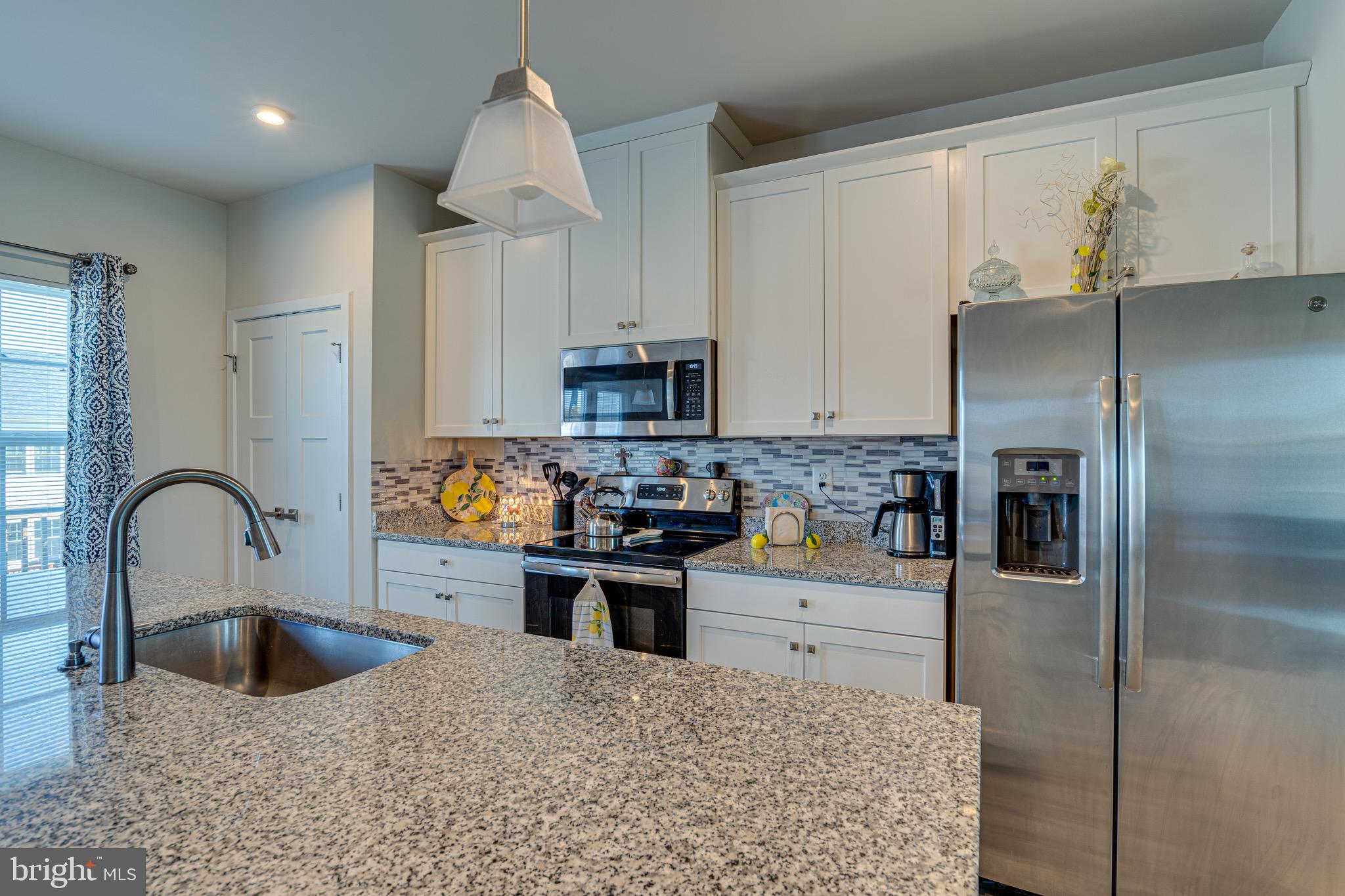 POTOMAC STATION - Residential