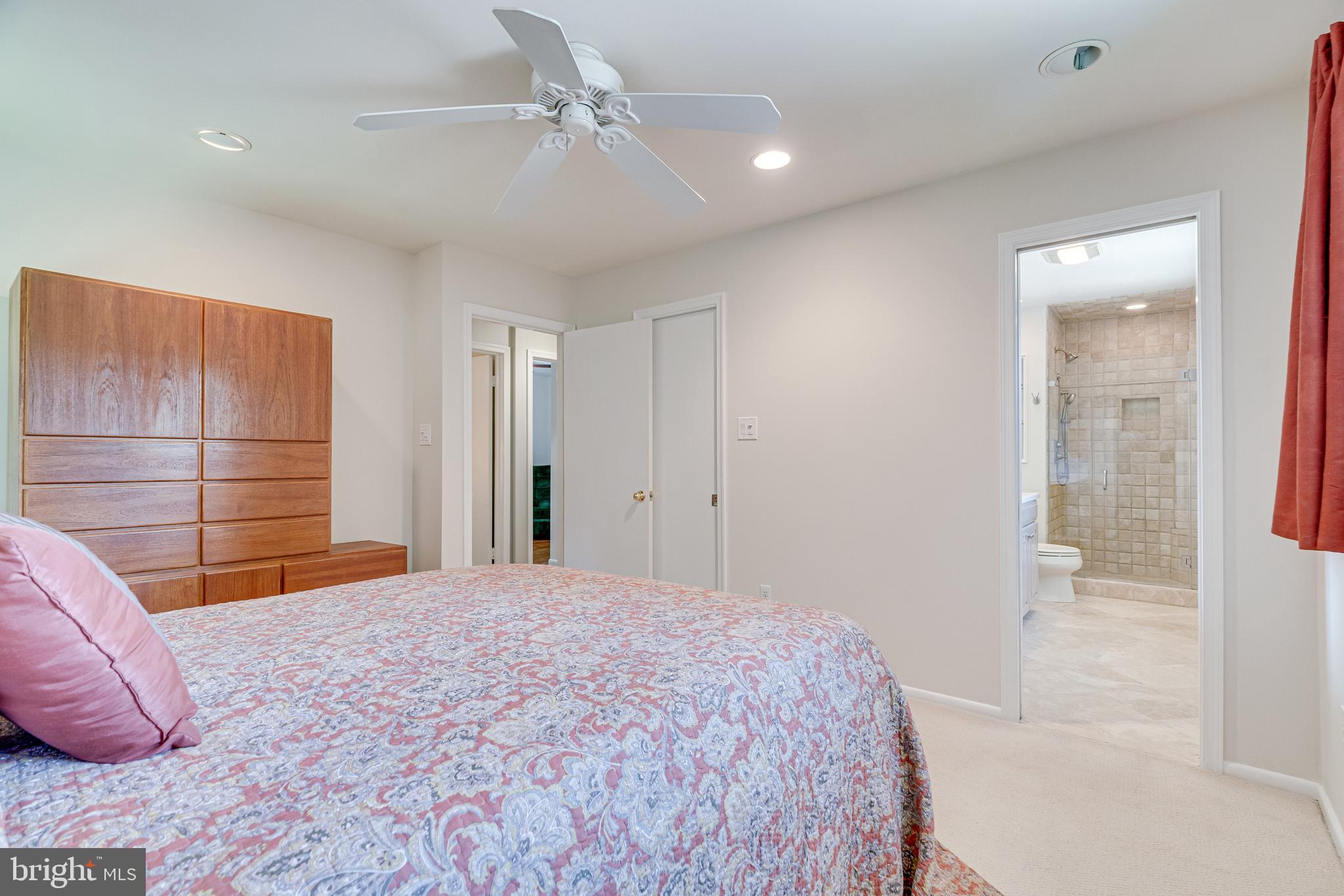 TYSONS GREEN - Residential