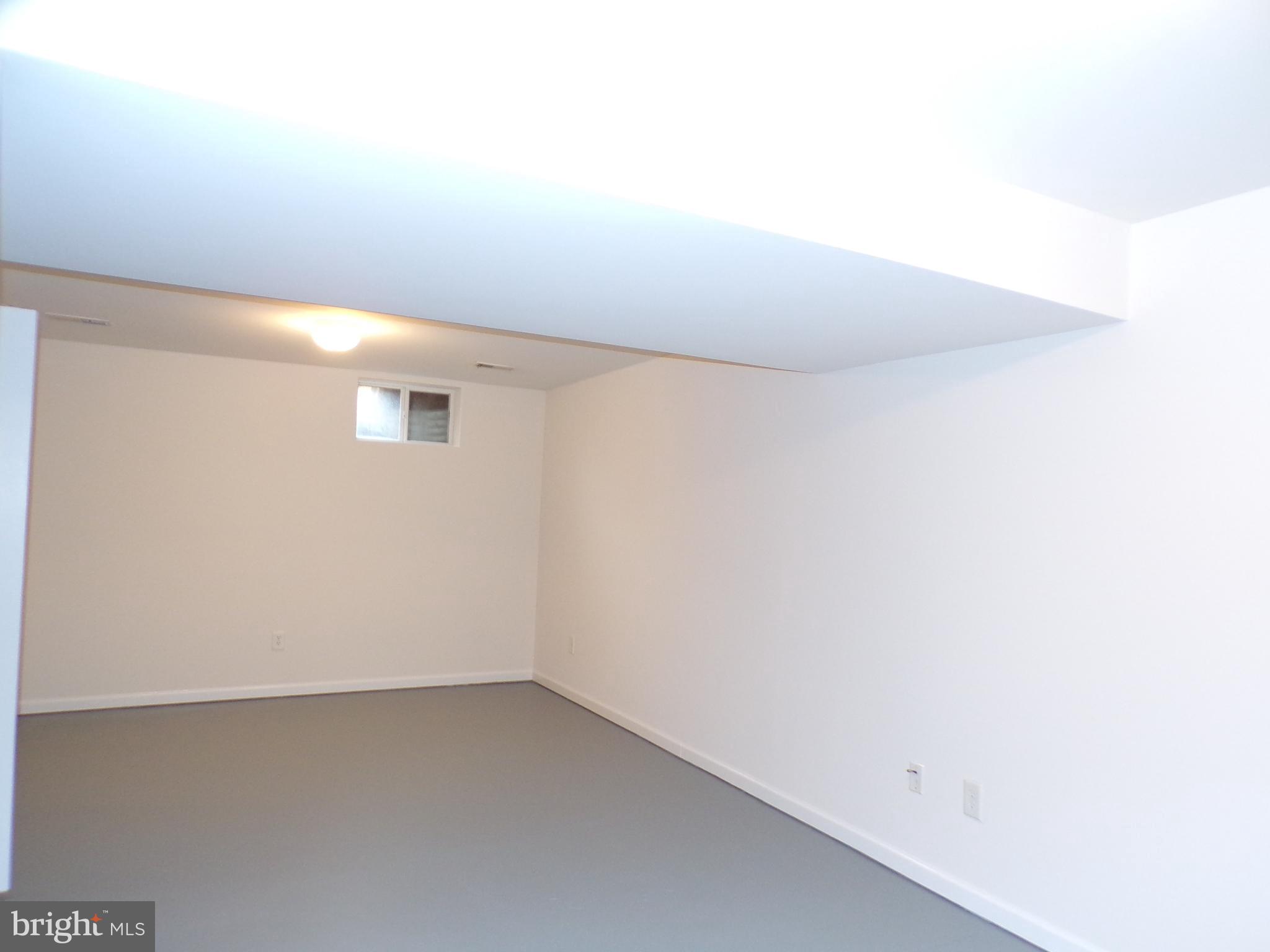 FAIRWAYS WEST - Residential