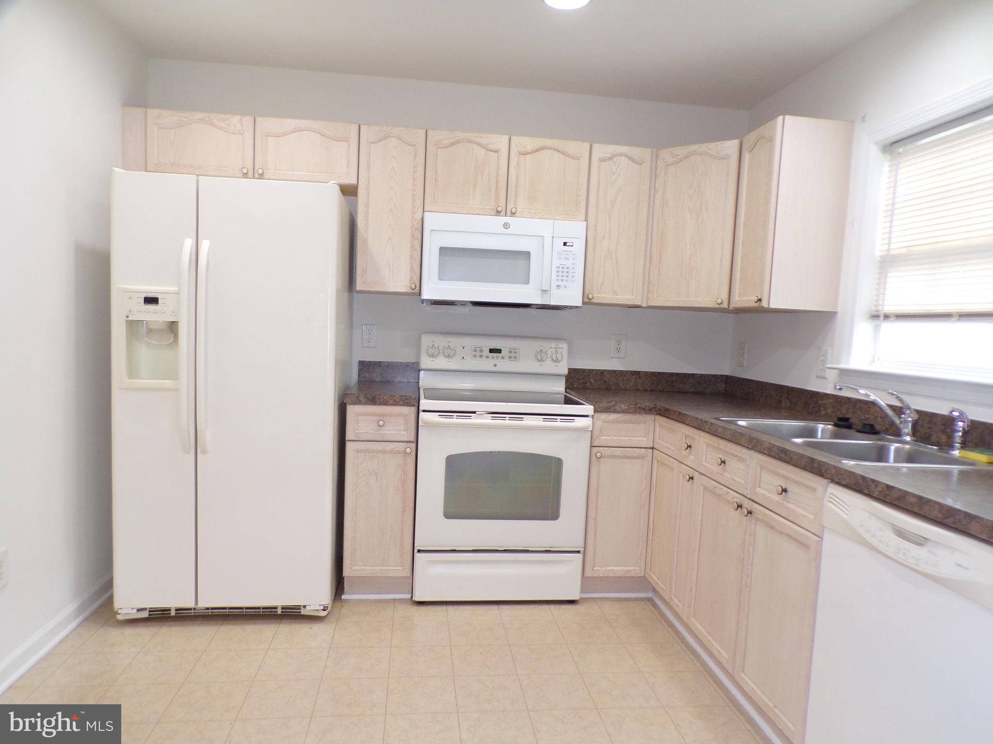 FAIRWAYS WEST - Residential