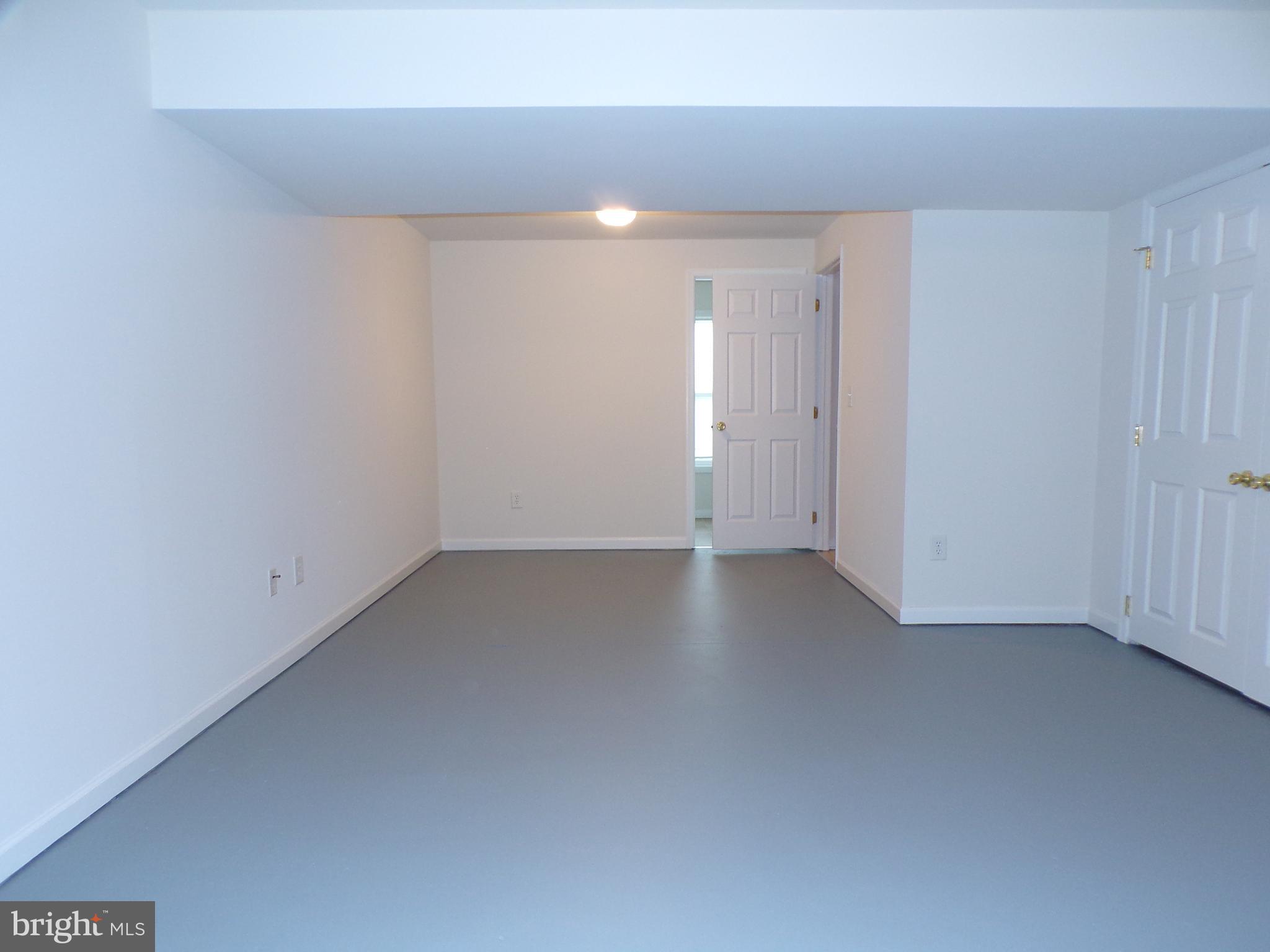 FAIRWAYS WEST - Residential