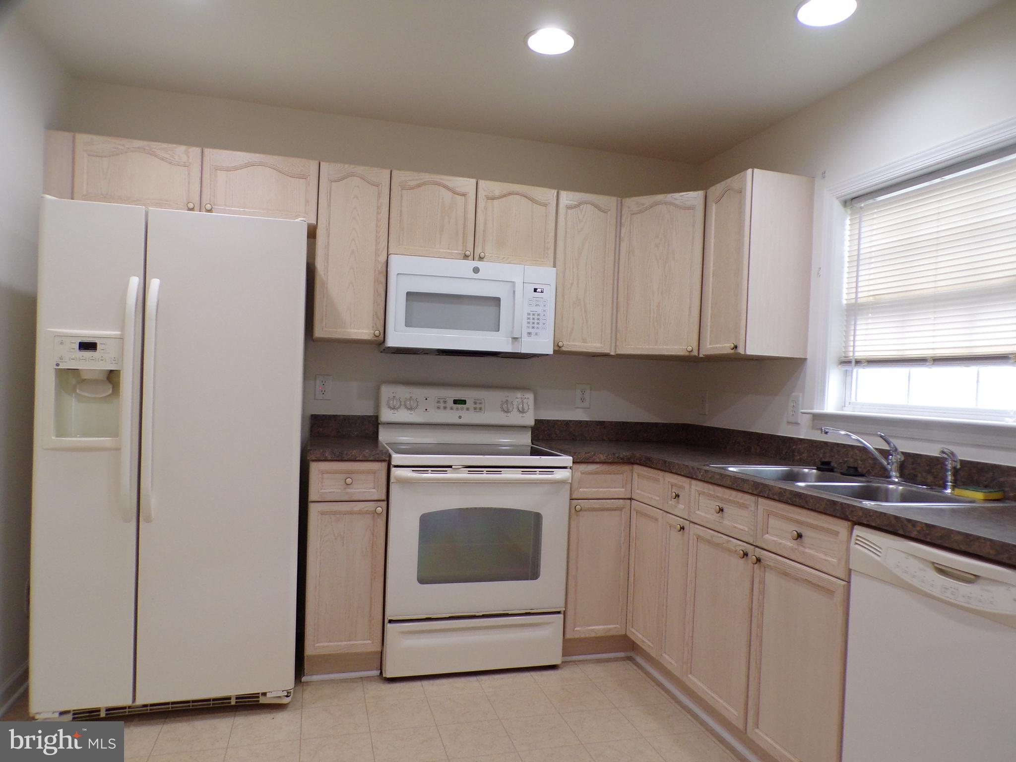 FAIRWAYS WEST - Residential