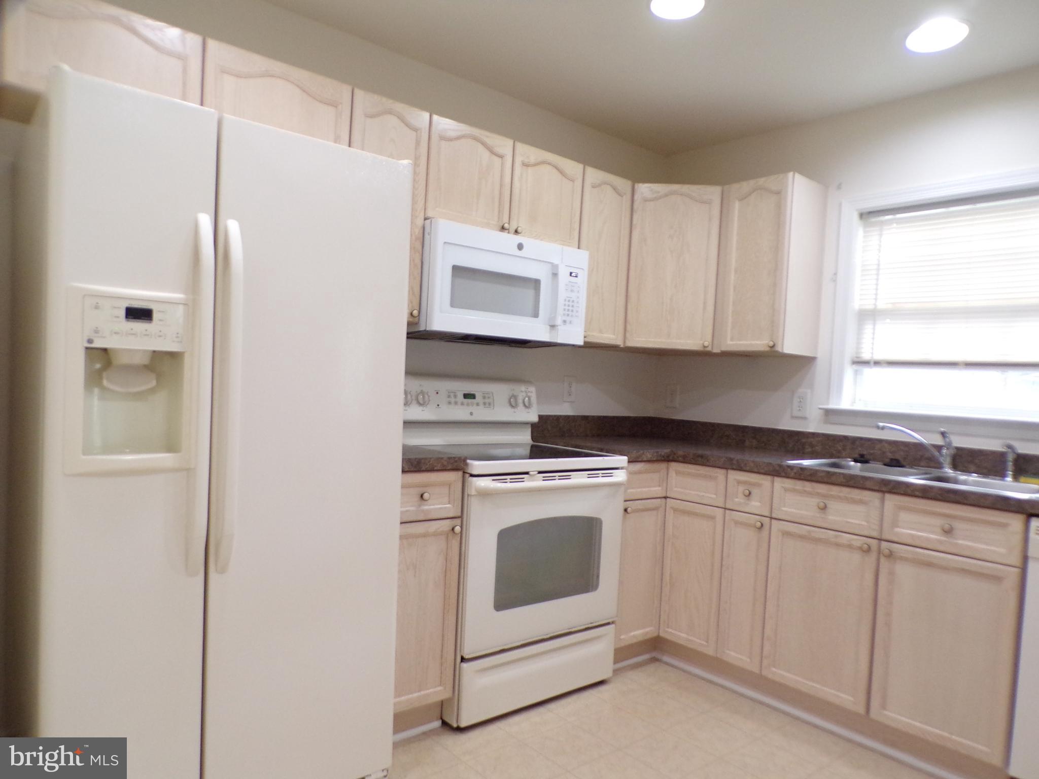 FAIRWAYS WEST - Residential