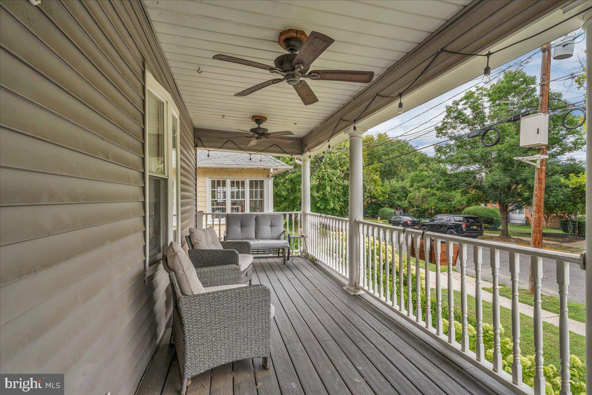 255 WOODLAWN TERRACE