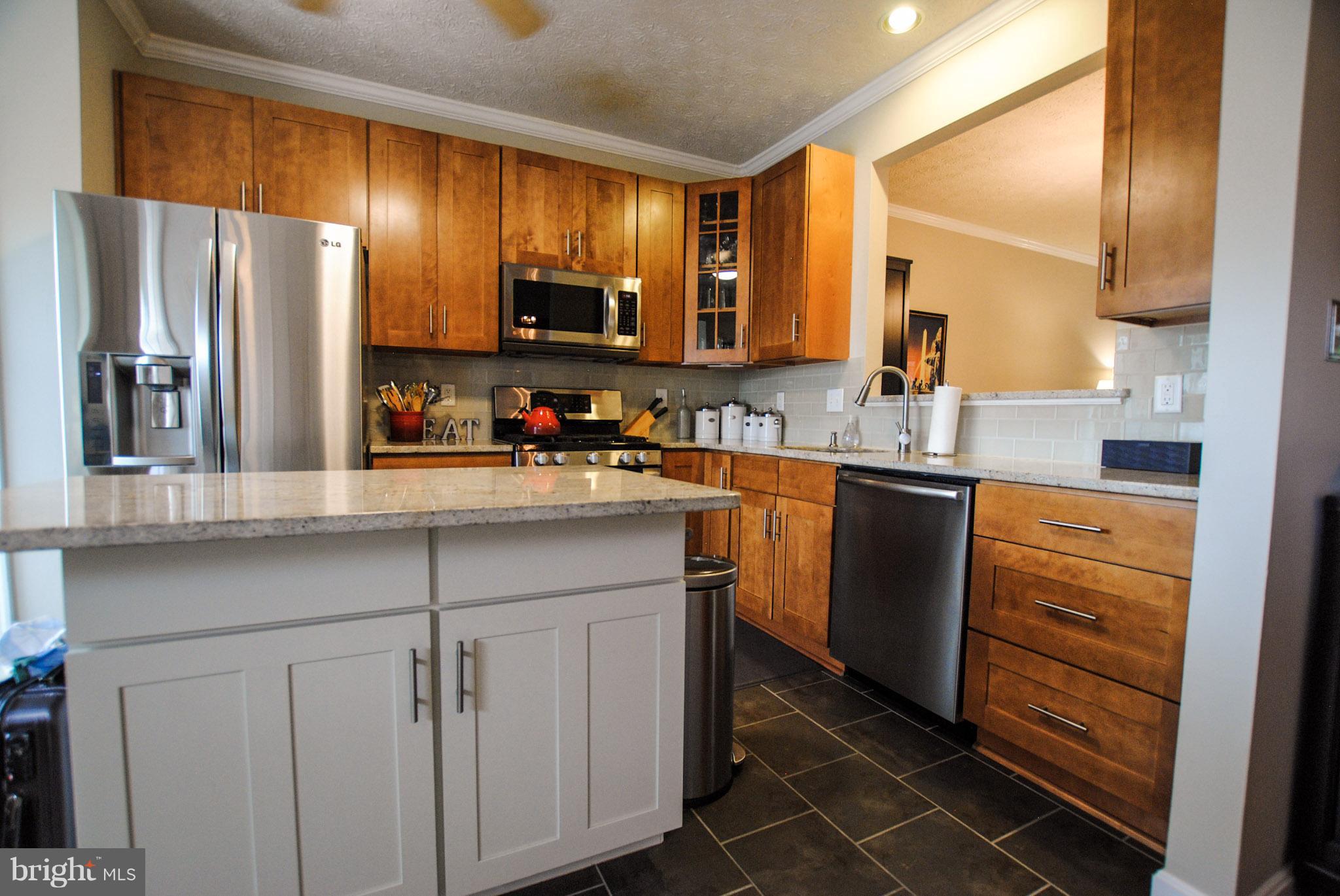 HUNTERS RUN - Residential