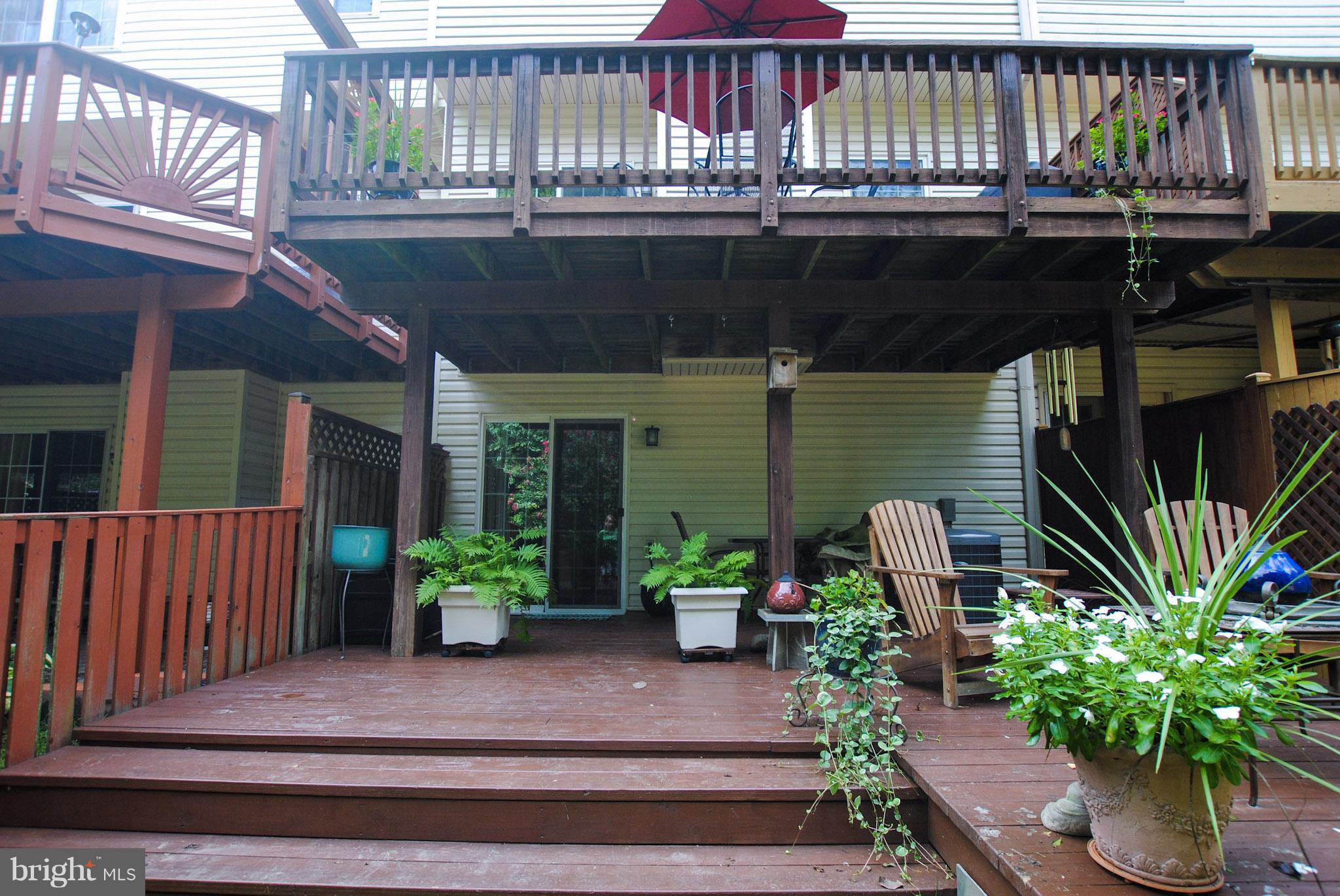 HUNTERS RUN - Residential