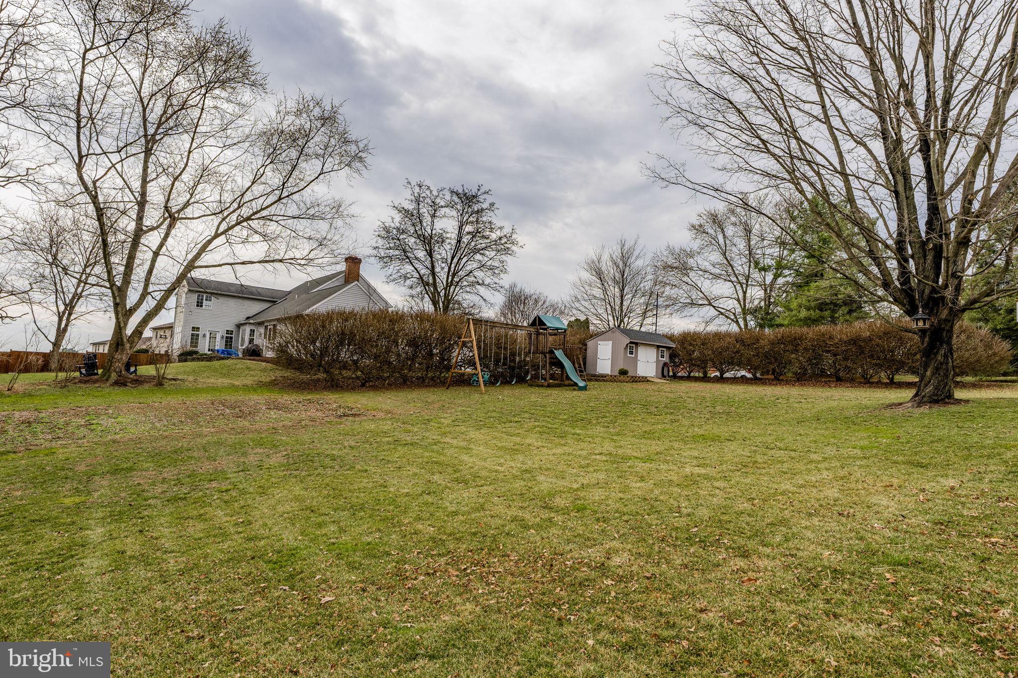 ELIZABETH TWP - Residential