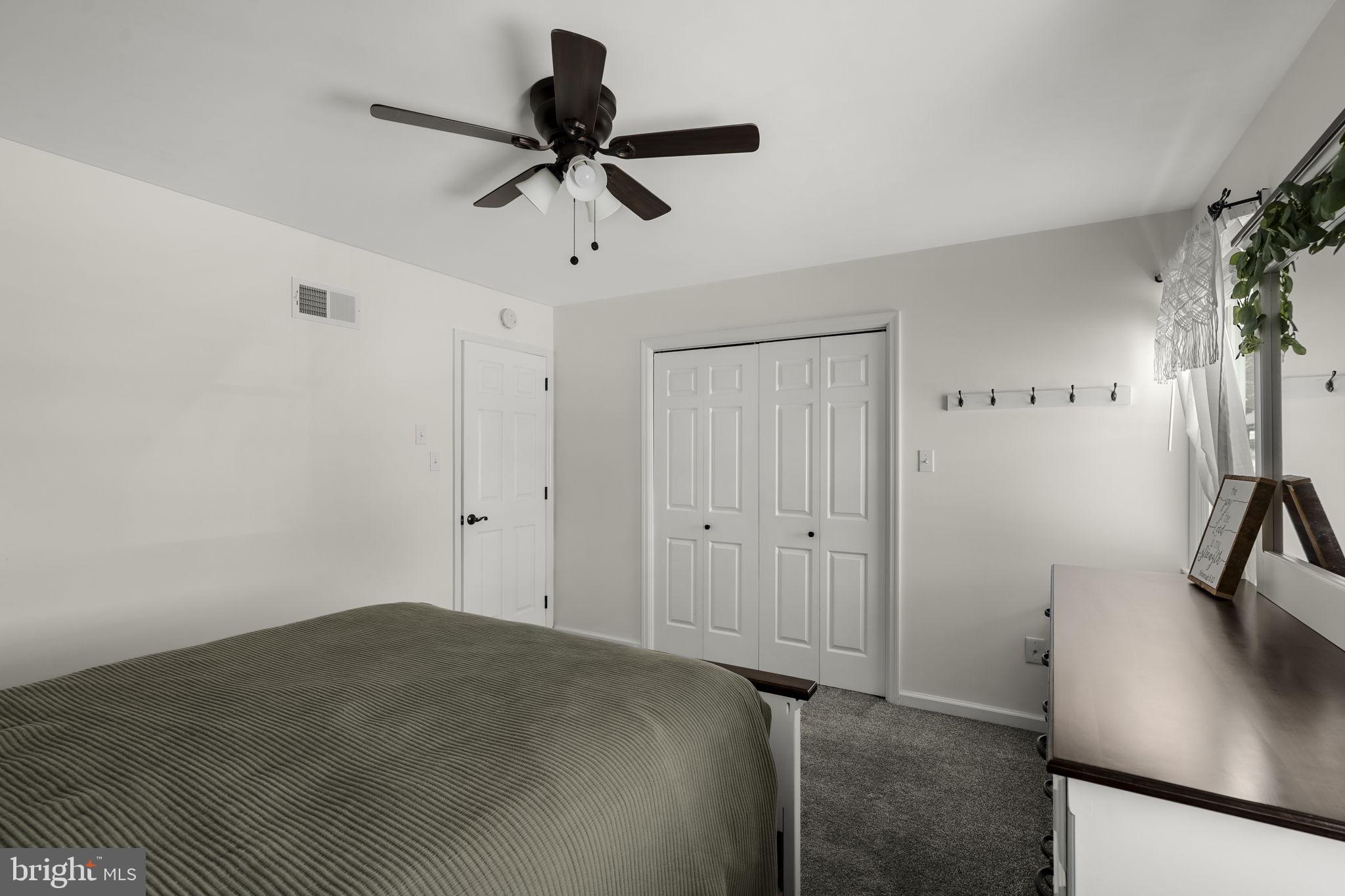 ELIZABETH TWP - Residential