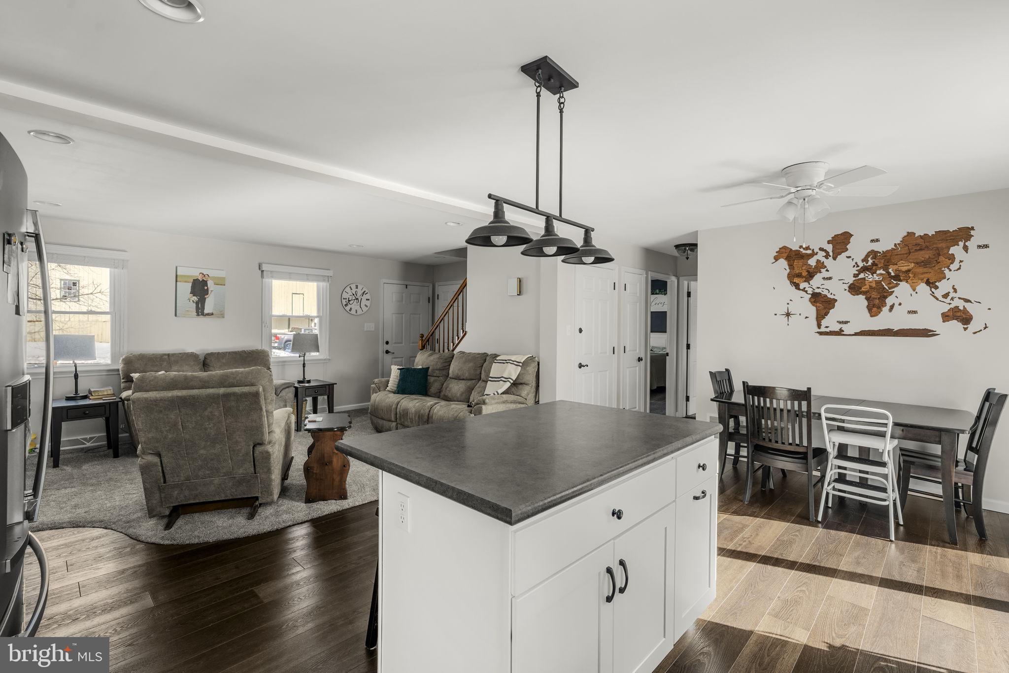 ELIZABETH TWP - Residential