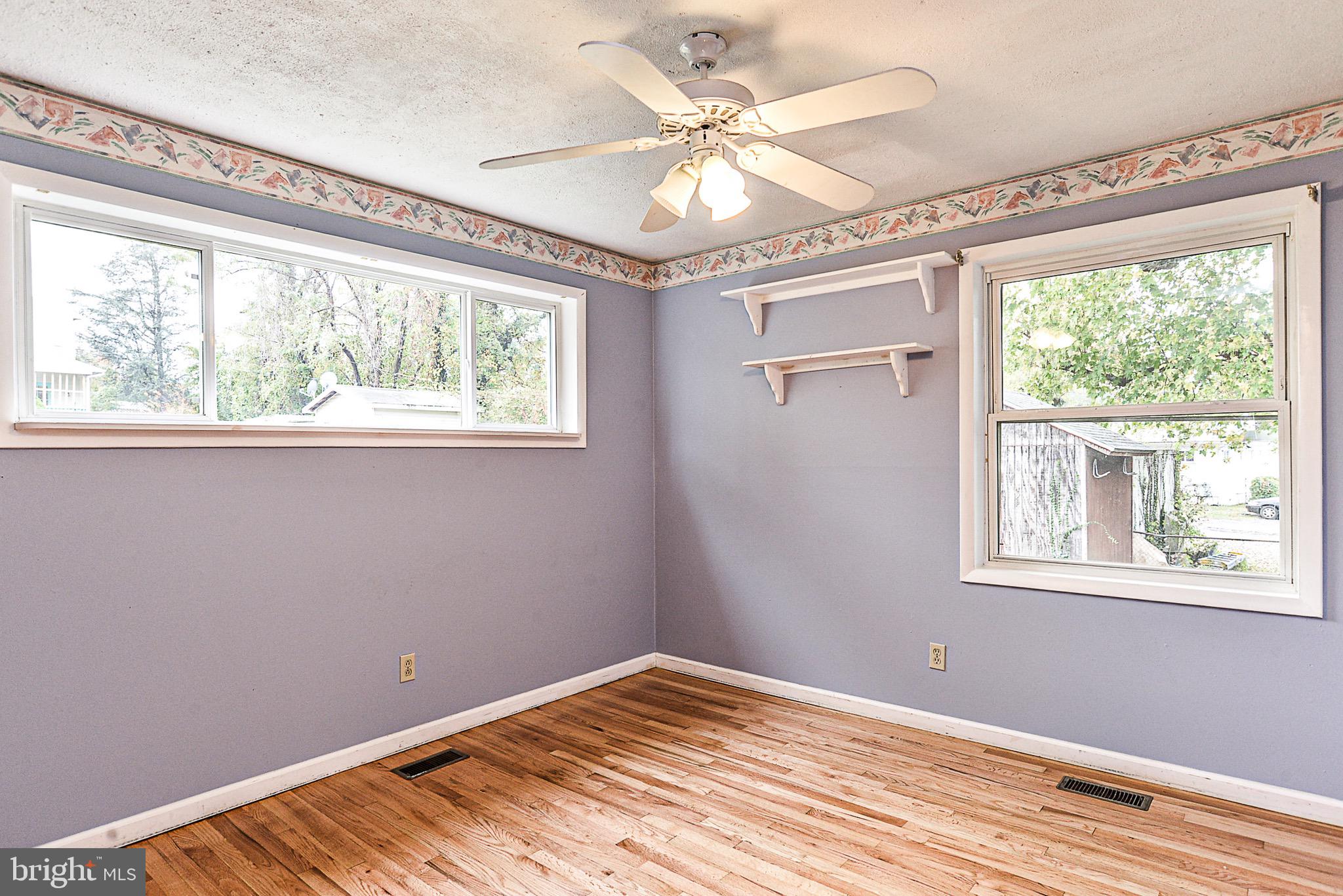 SOUTHGATE - Residential