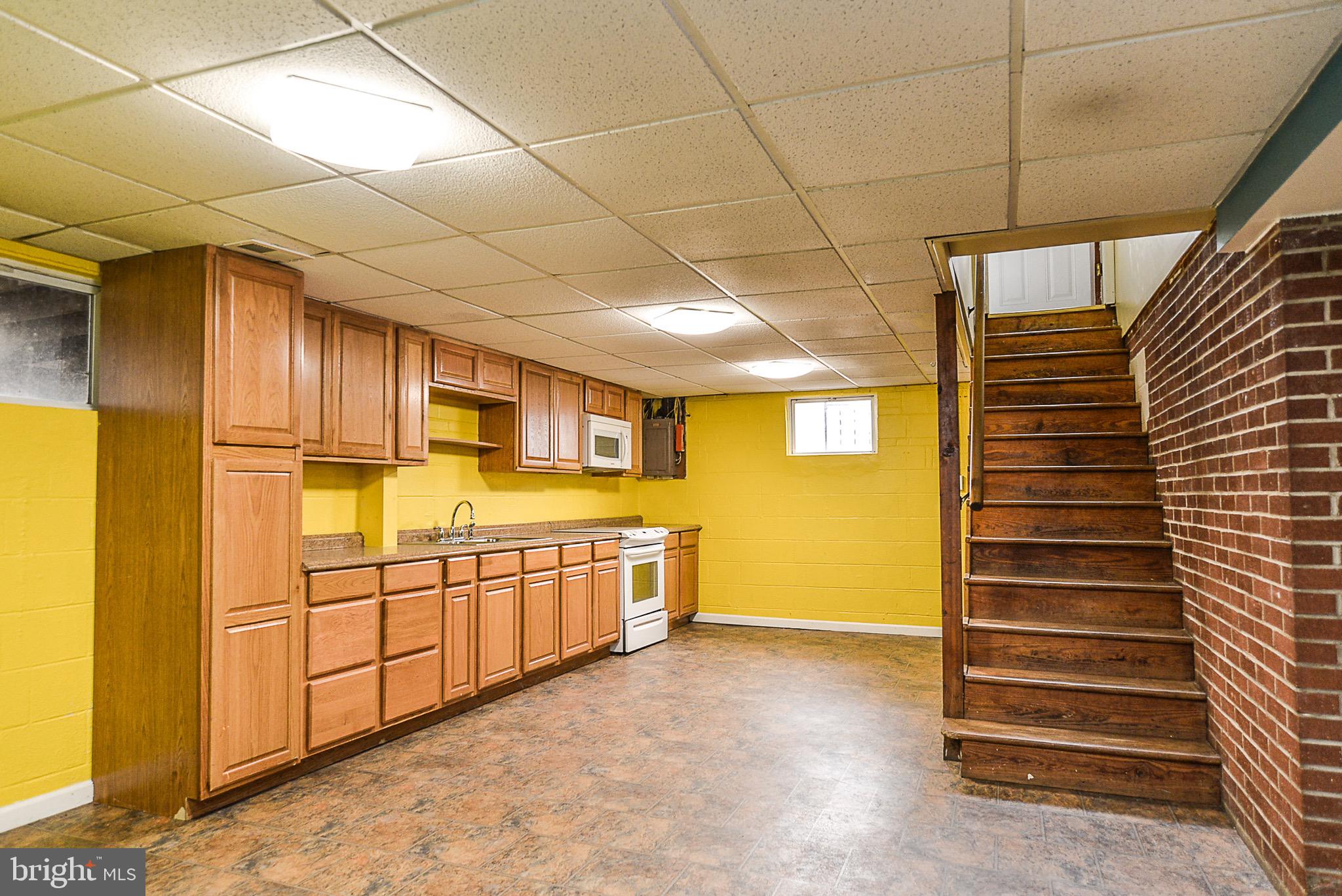 SOUTHGATE - Residential