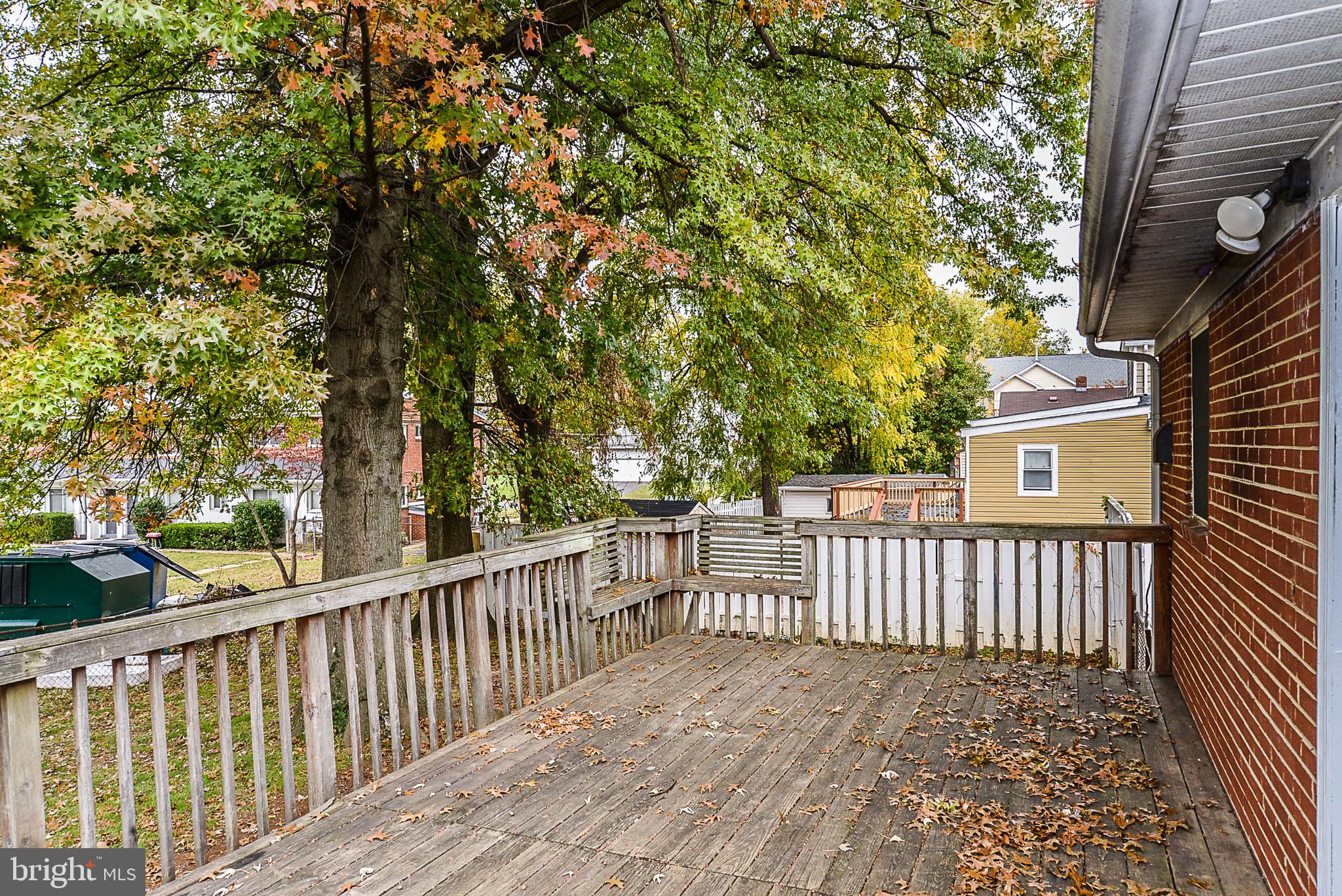 SOUTHGATE - Residential