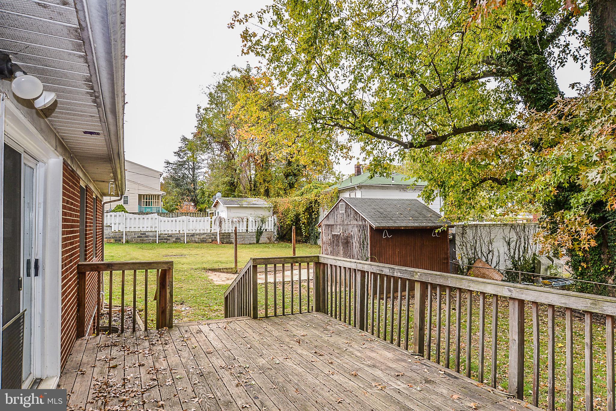 SOUTHGATE - Residential