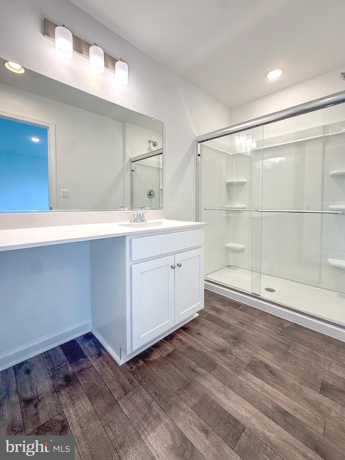 WILDERNESS SHORES - Residential Lease