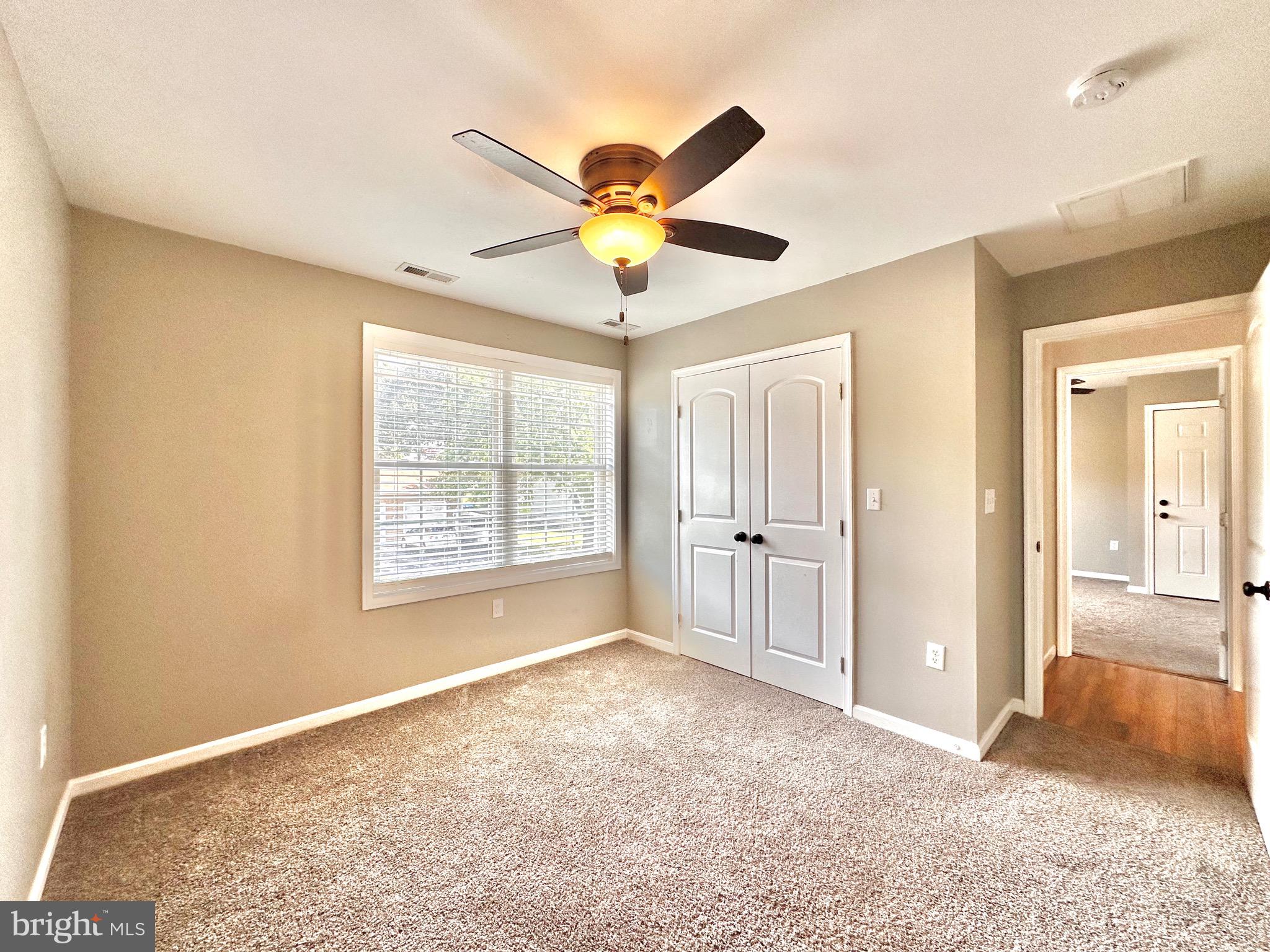 THOMPSON FARMS - Residential Lease