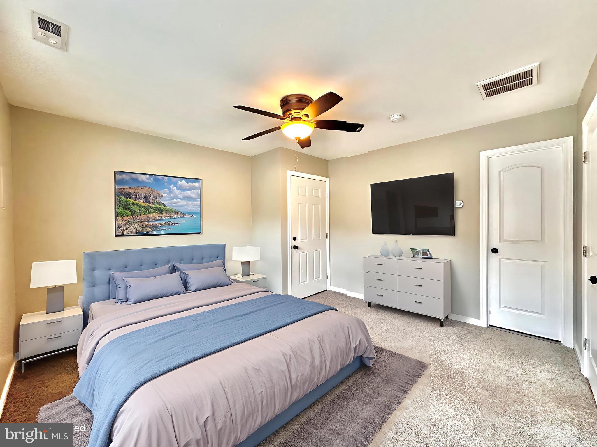 THOMPSON FARMS - Residential Lease