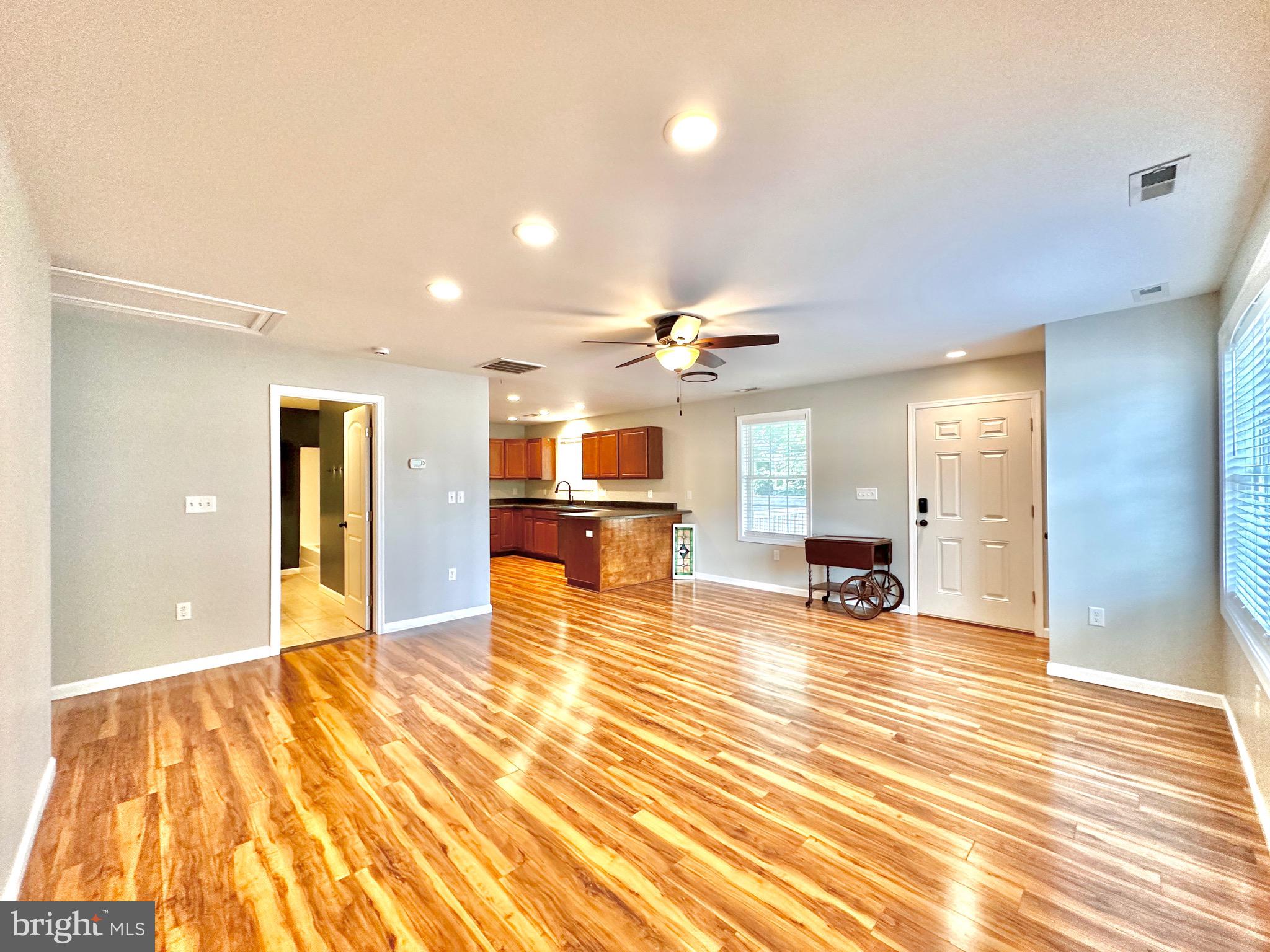 THOMPSON FARMS - Residential Lease