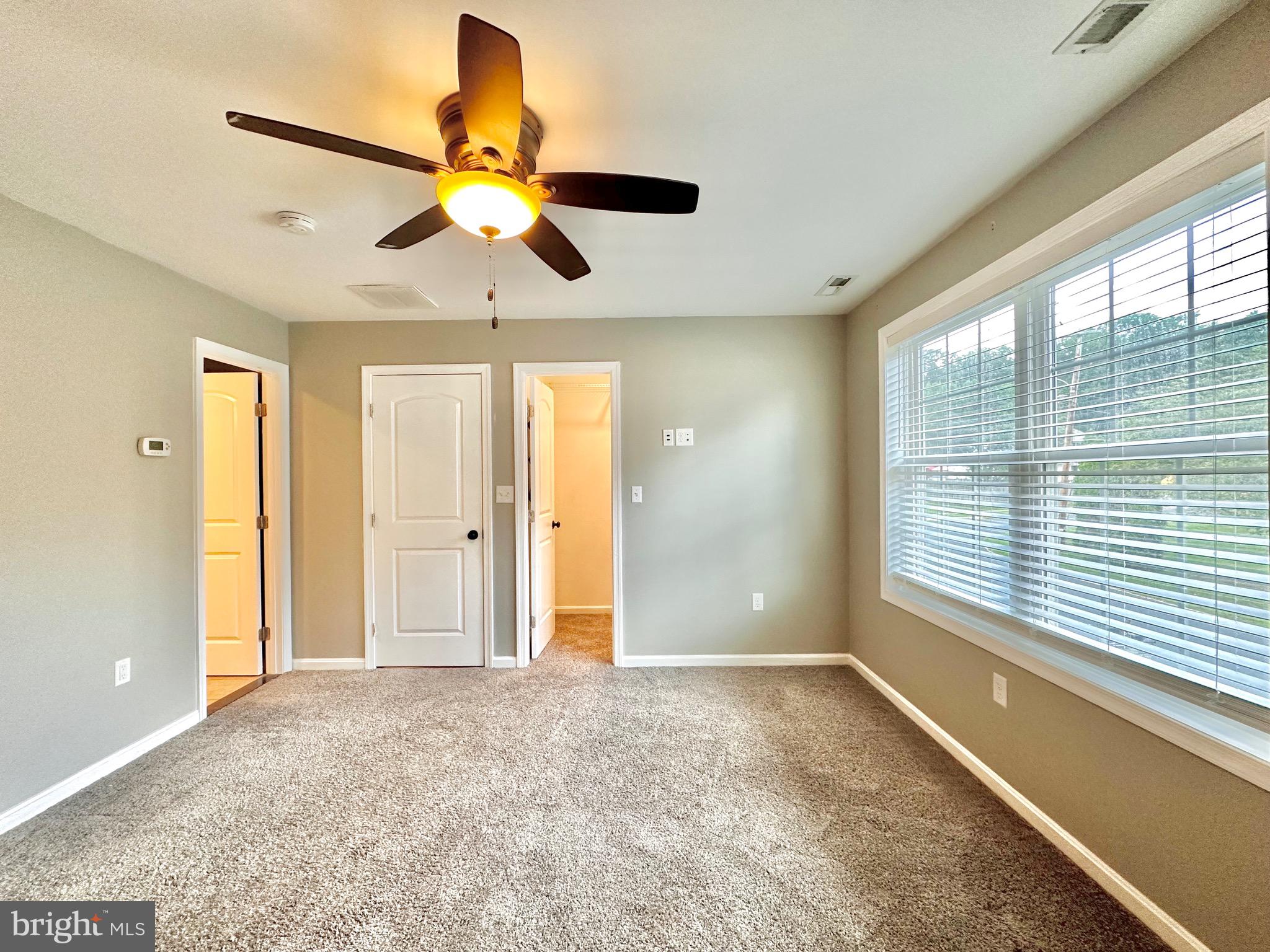 THOMPSON FARMS - Residential Lease