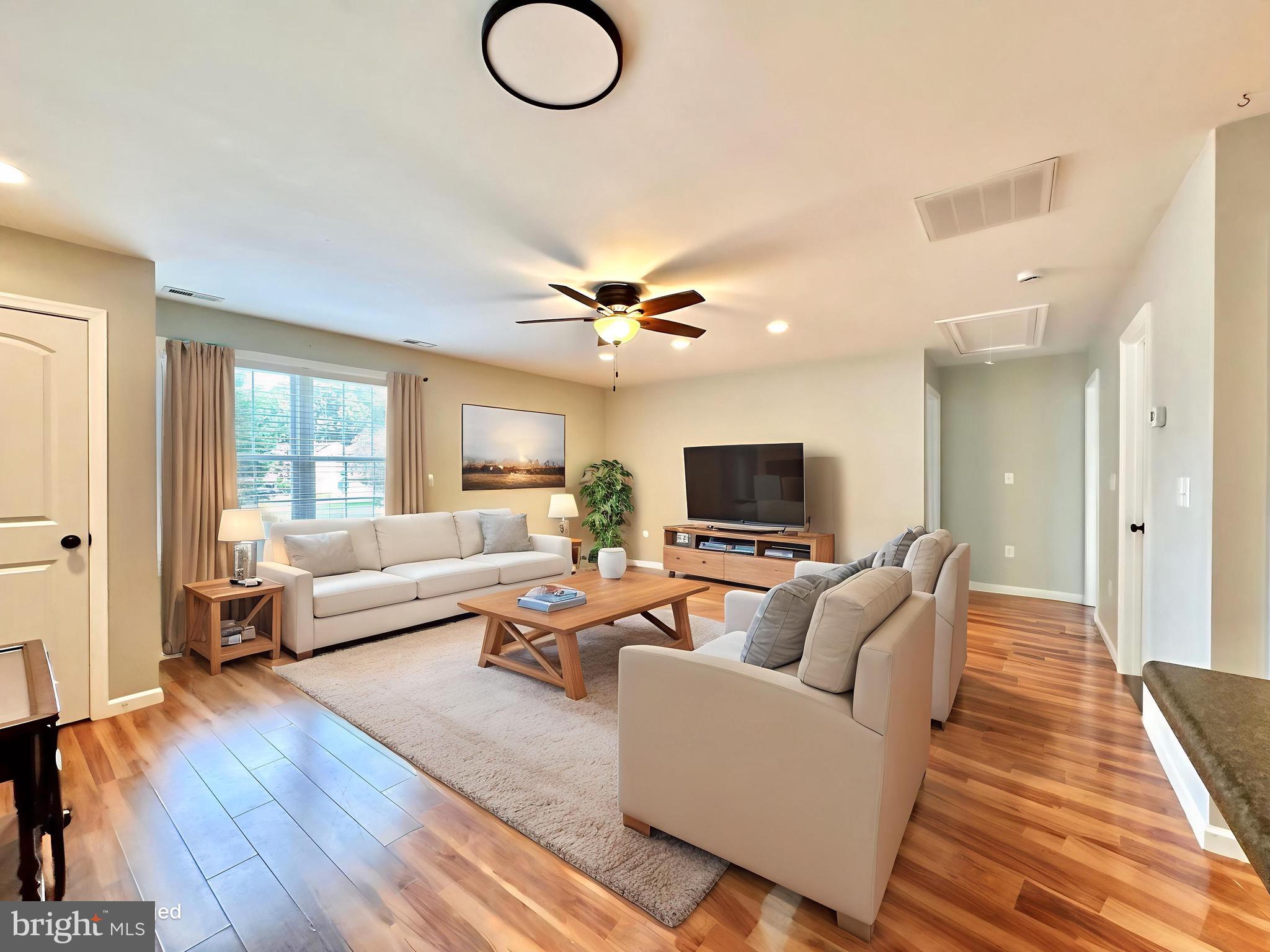 THOMPSON FARMS - Residential Lease