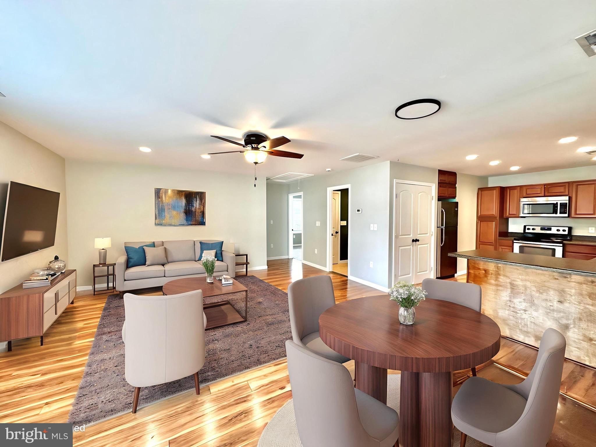 THOMPSON FARMS - Residential Lease