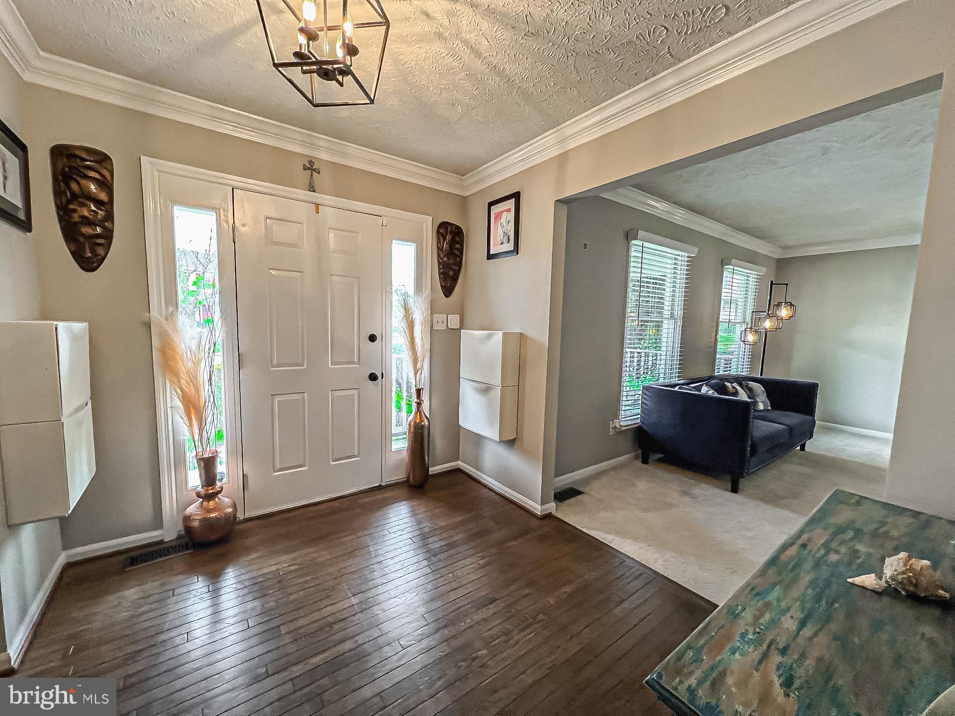 XANADU ESTATES - Residential Lease