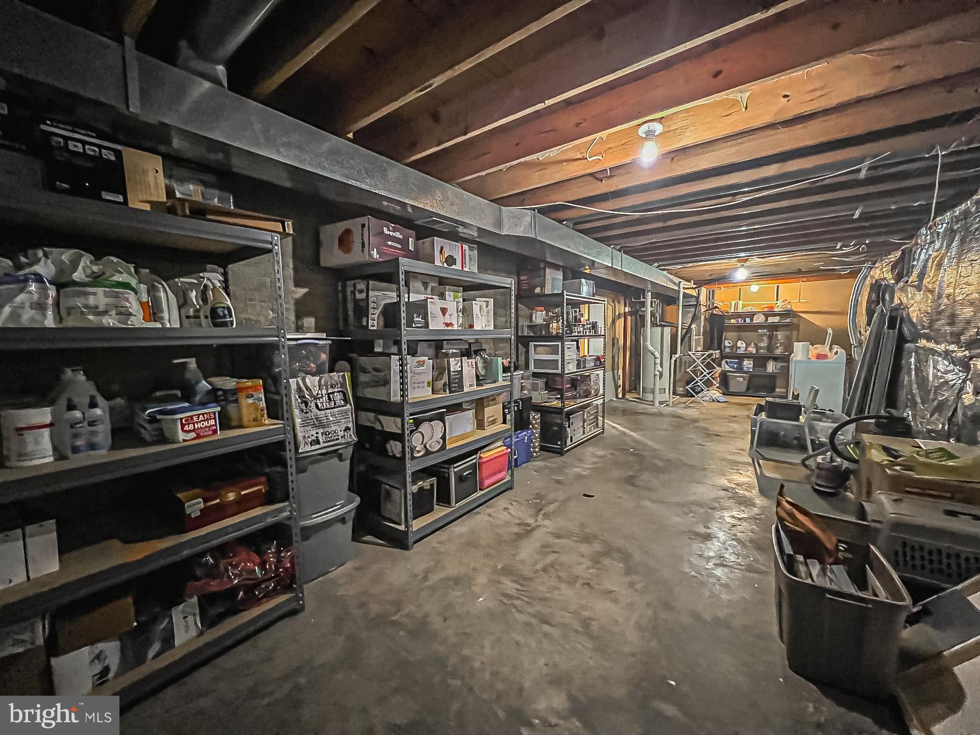 XANADU ESTATES - Residential Lease