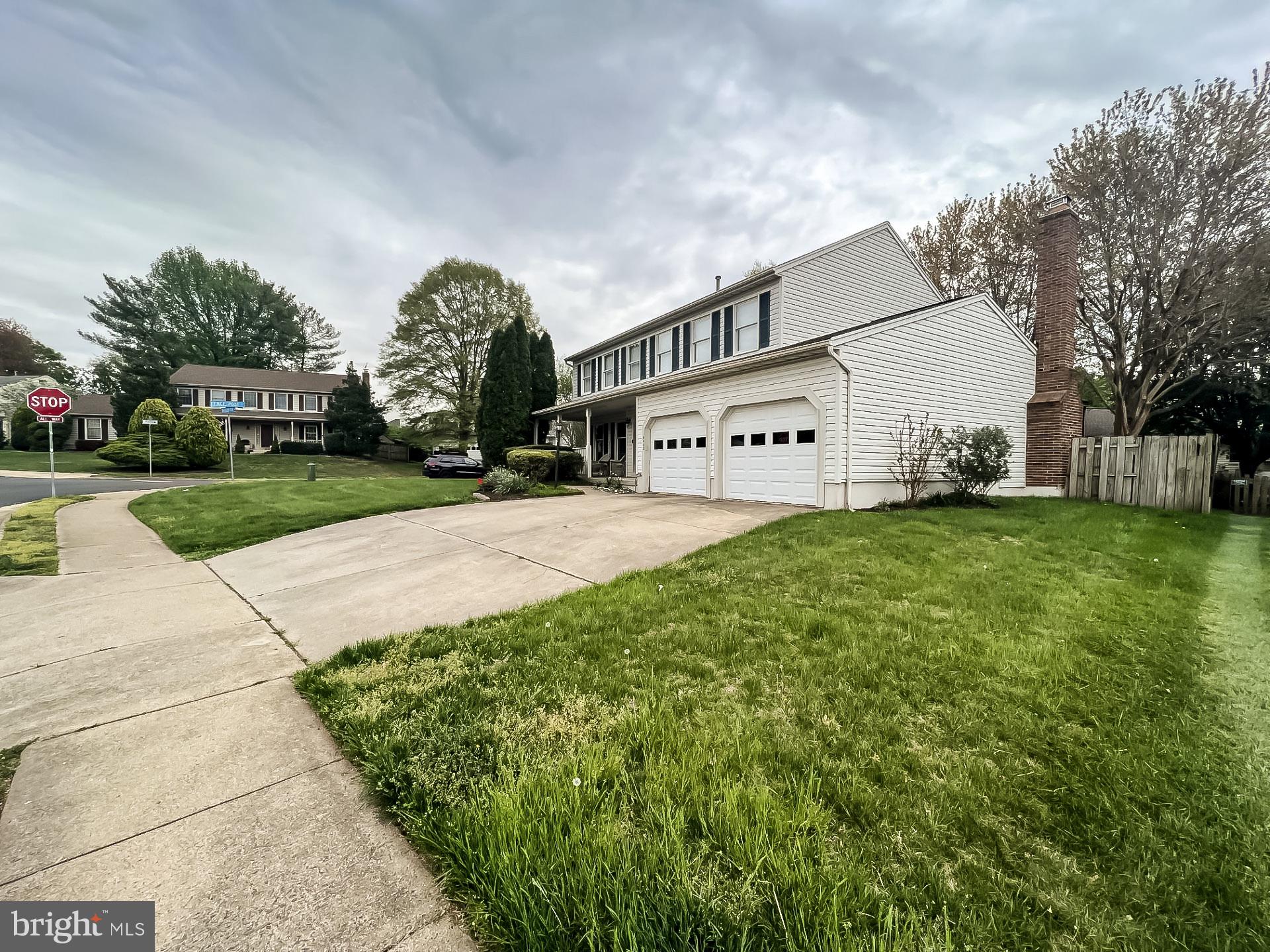 XANADU ESTATES - Residential Lease