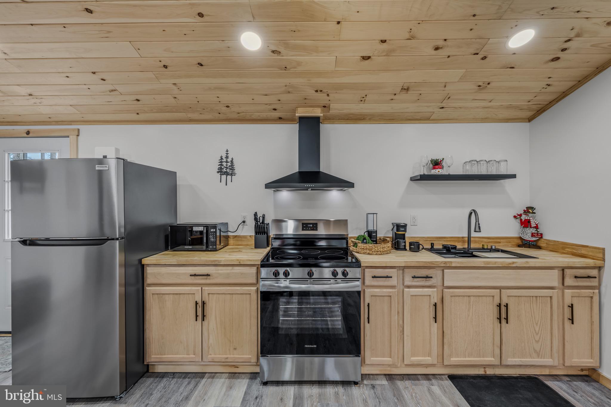 CACAPON RIDGE - Residential