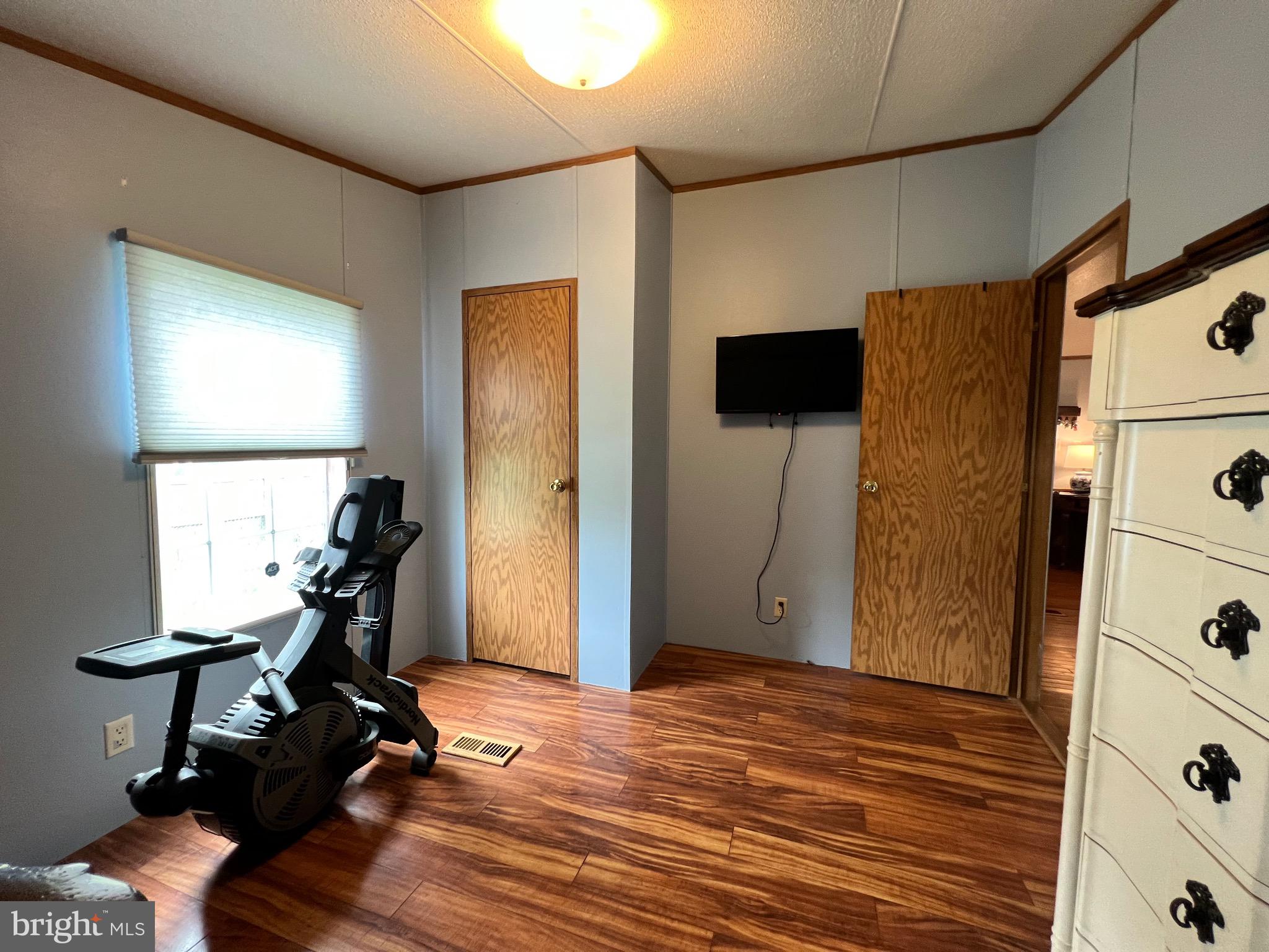 FOX GLEN - Residential Lease