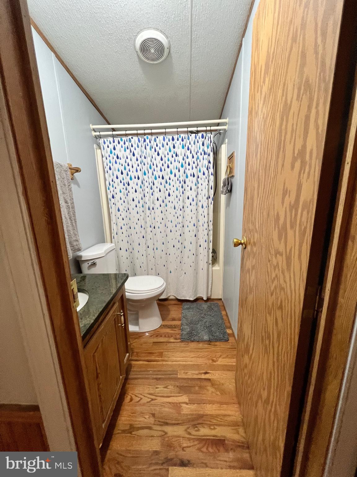 FOX GLEN - Residential Lease