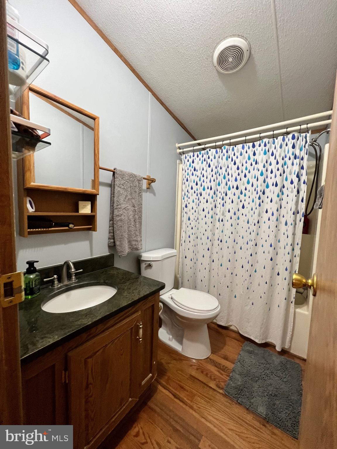 FOX GLEN - Residential Lease