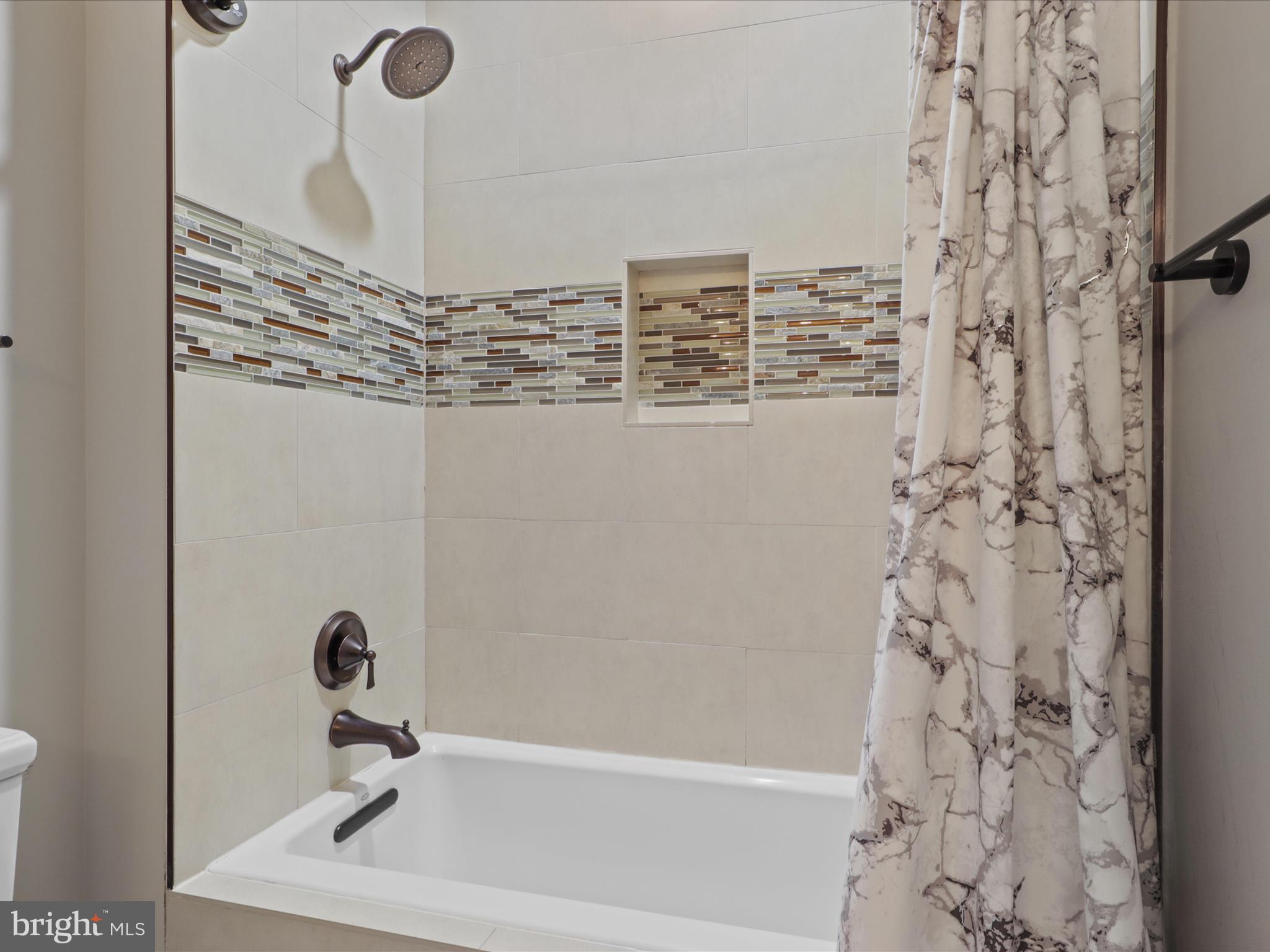 BLAIR WOODS - Residential