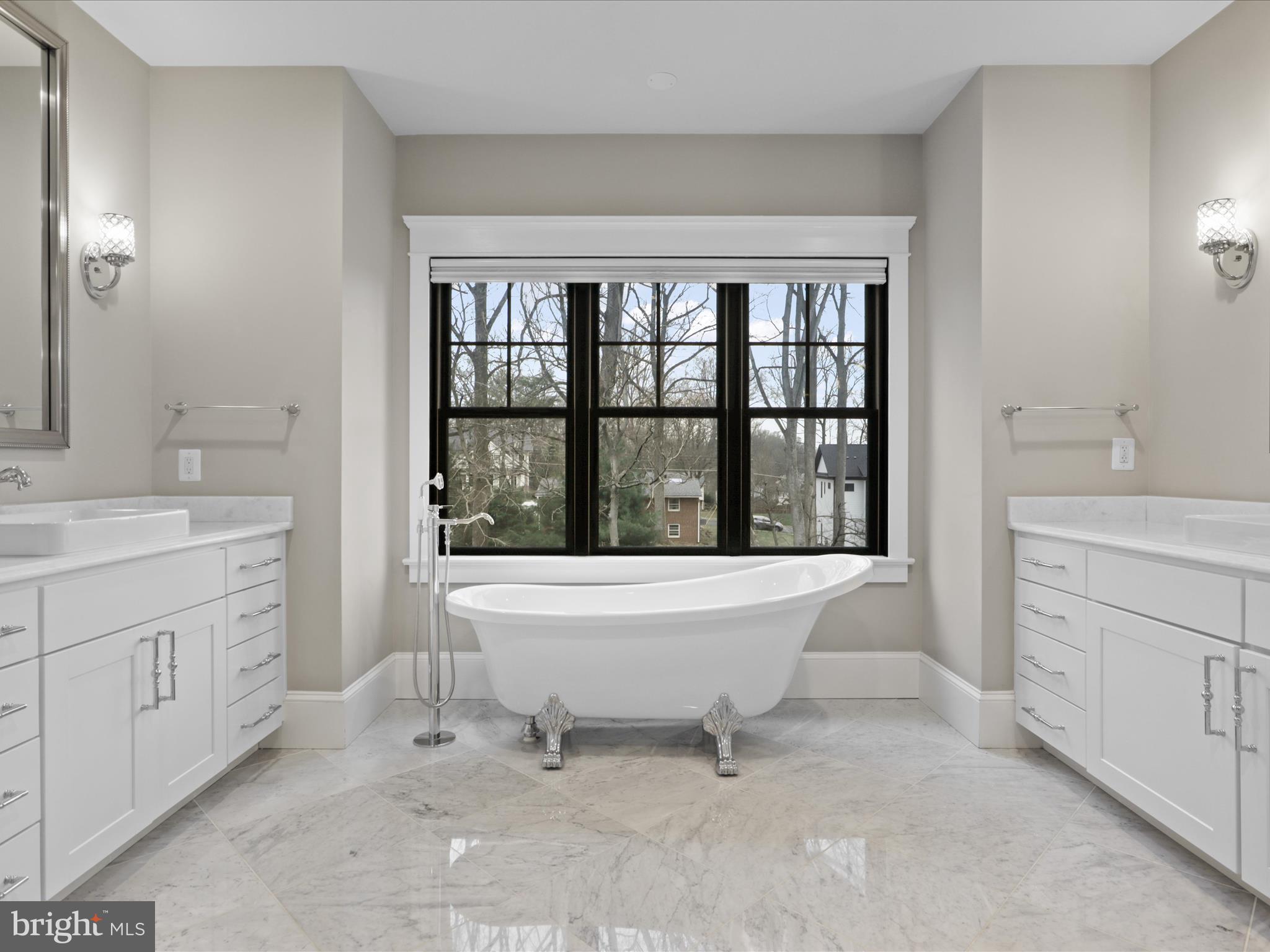 BLAIR WOODS - Residential