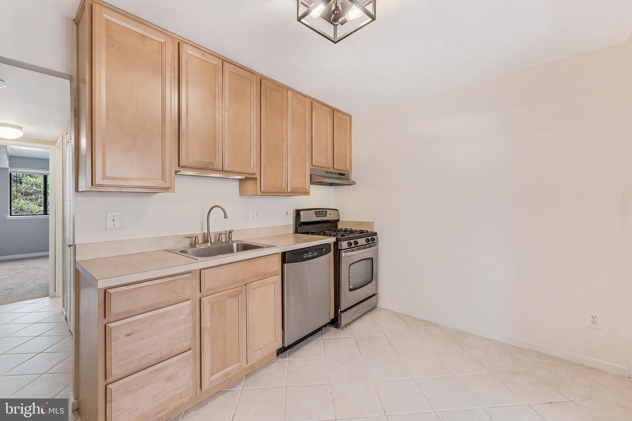 BENTANA PARK - Residential