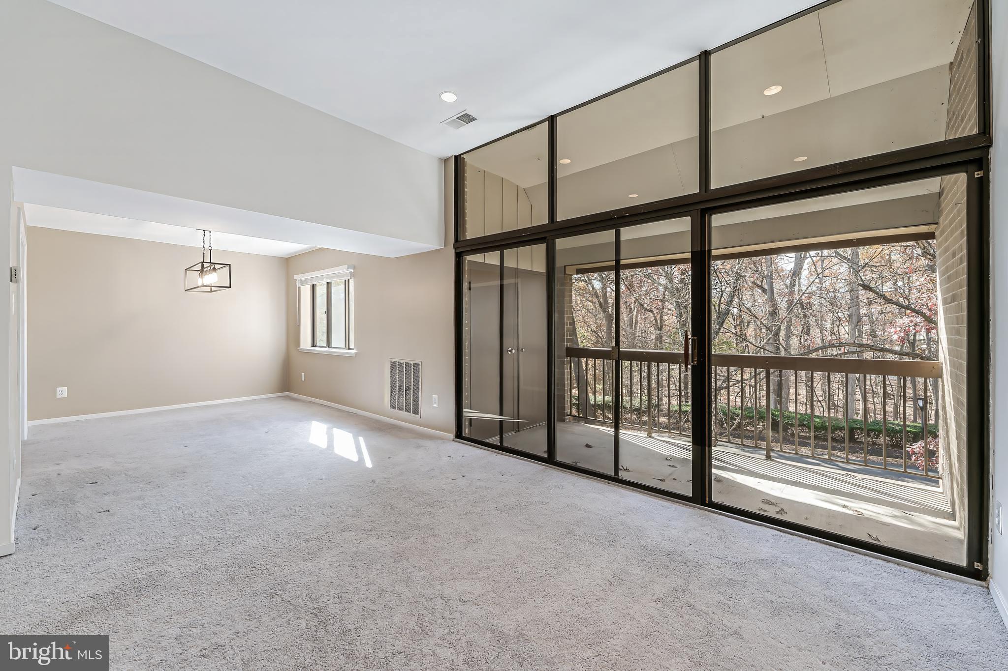 BENTANA PARK - Residential