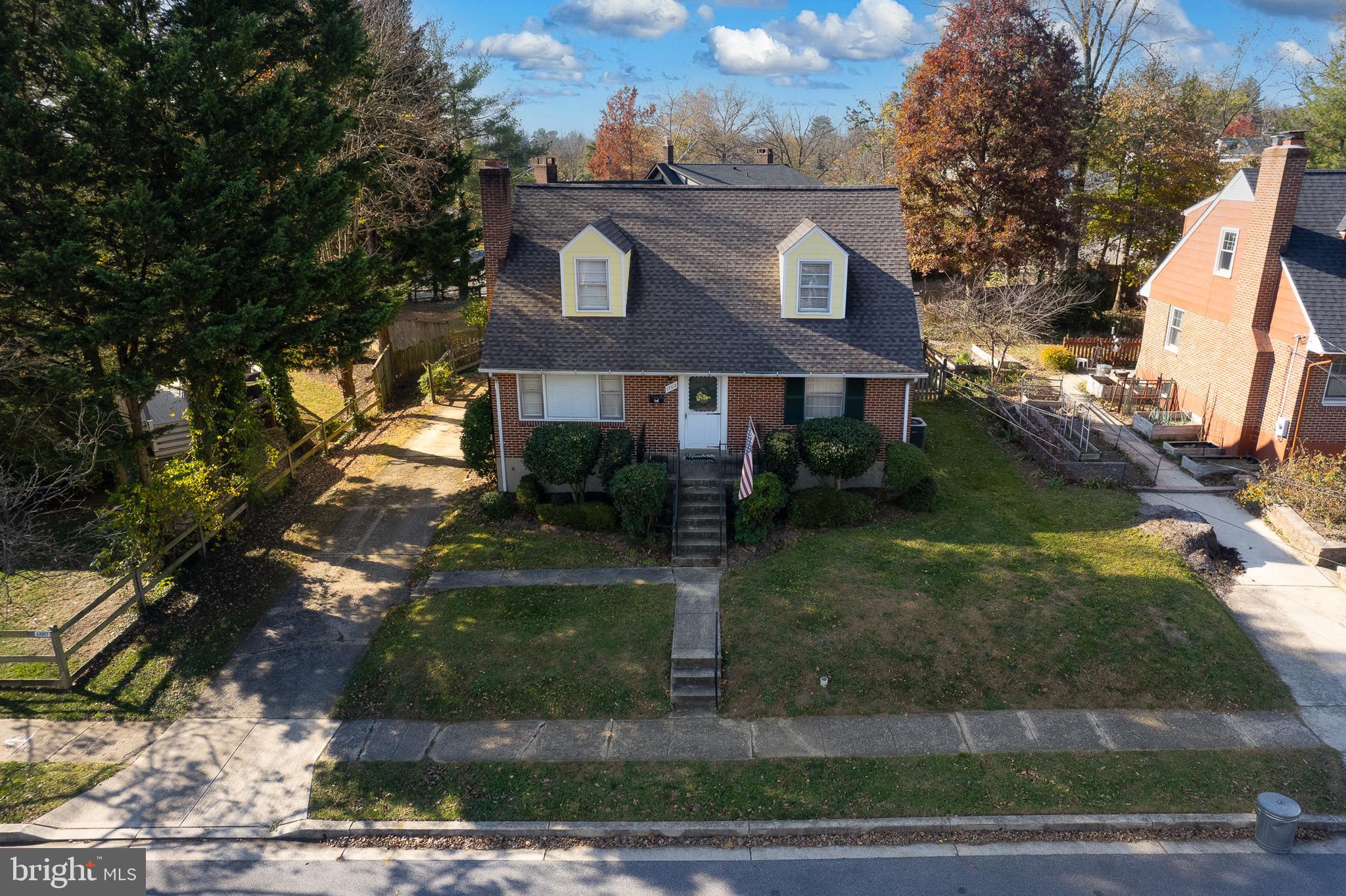 LUTHERVILLE - Residential