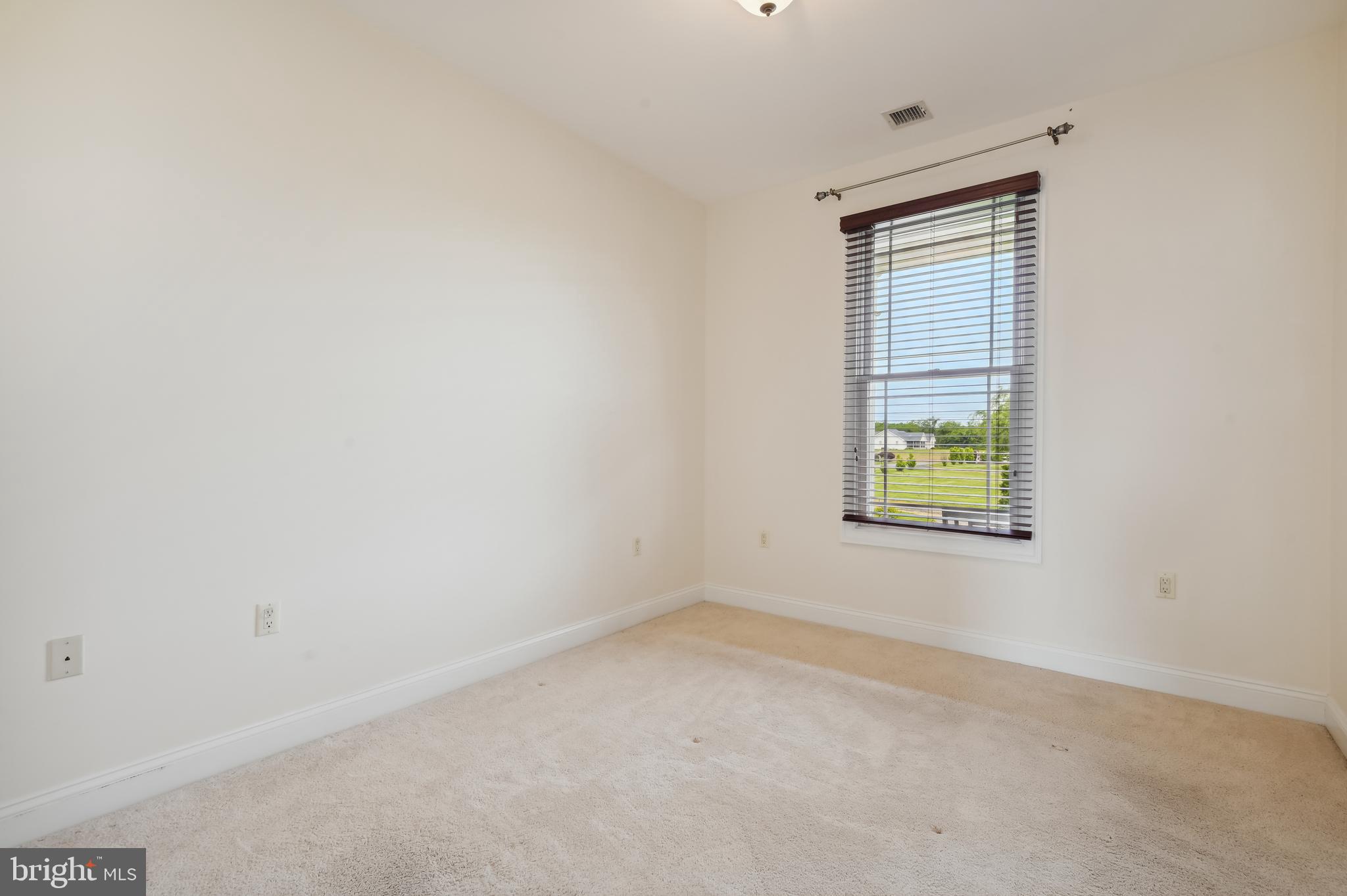 KENT ISLAND - Residential