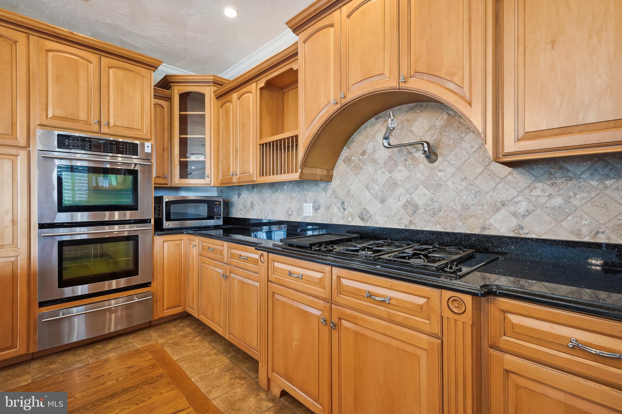 KENT ISLAND - Residential