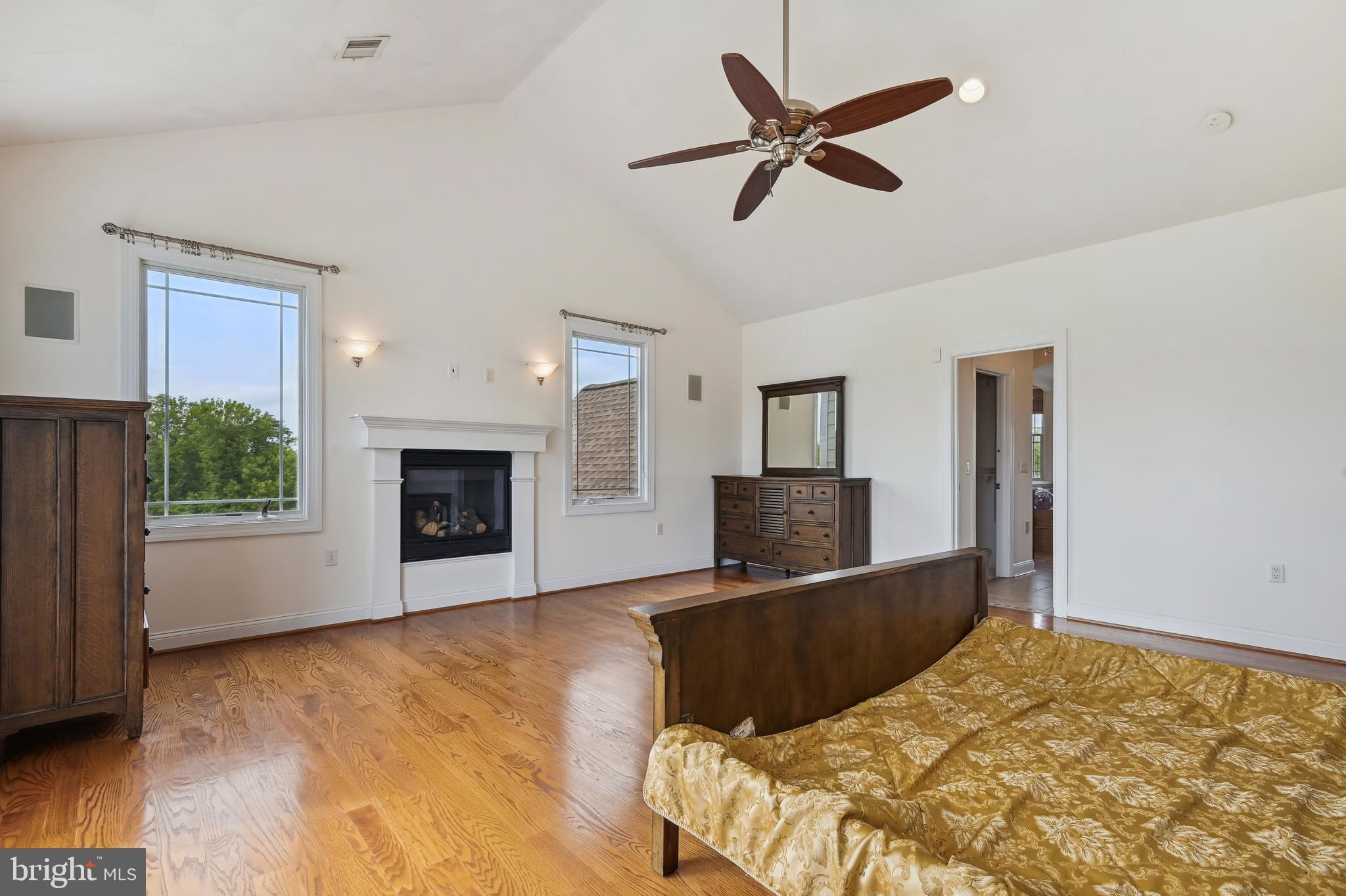 KENT ISLAND - Residential