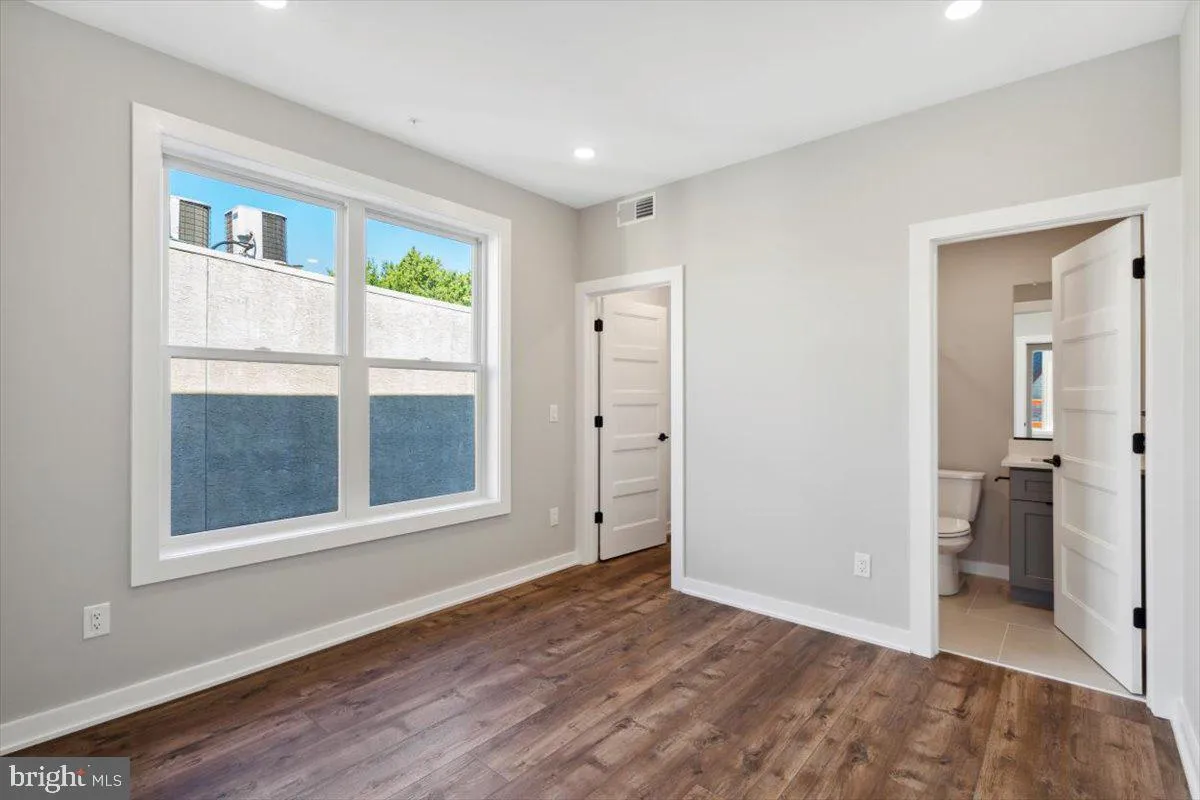 Philadelphia, Pennsylvania 19104, United States, 3 Bedrooms Bedrooms, ,3 BathroomsBathrooms,Residential,Active,150719