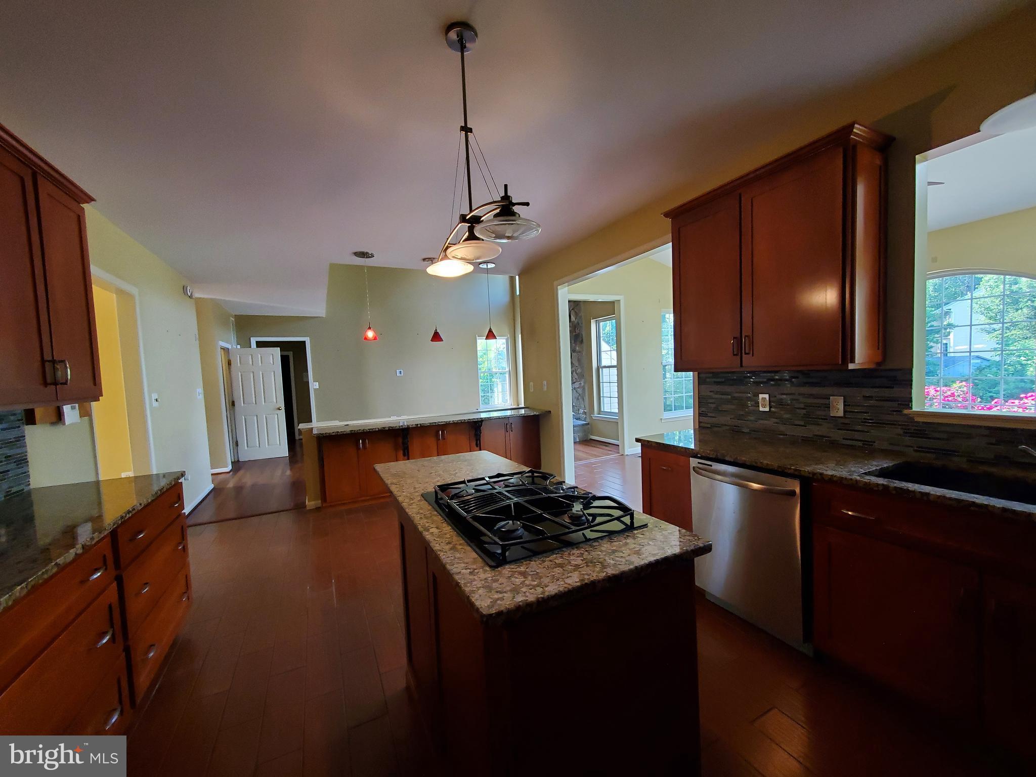 STREAMVIEW SUB - Residential