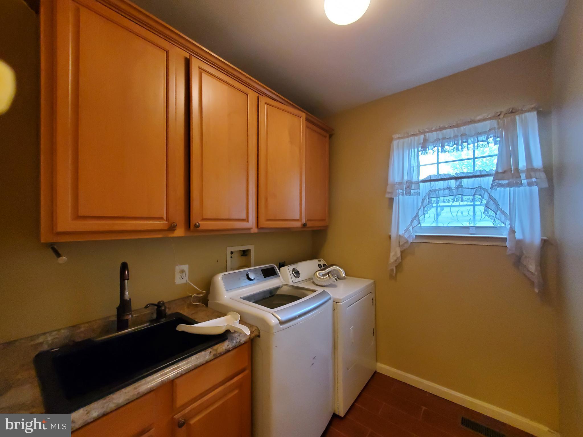 STREAMVIEW SUB - Residential