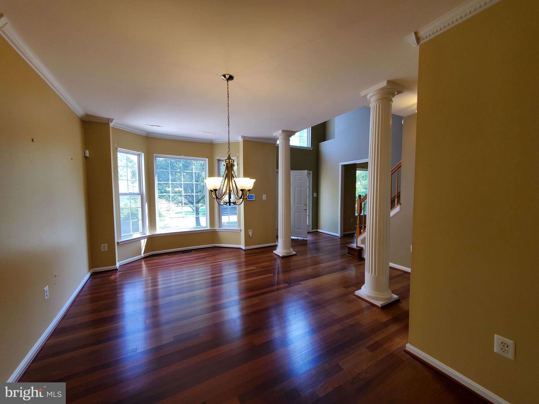 STREAMVIEW SUB - Residential