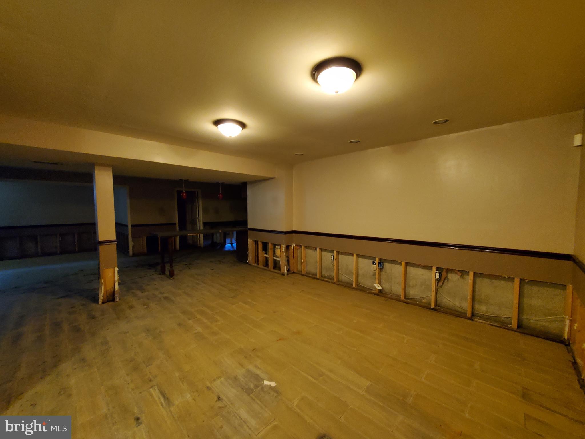 STREAMVIEW SUB - Residential