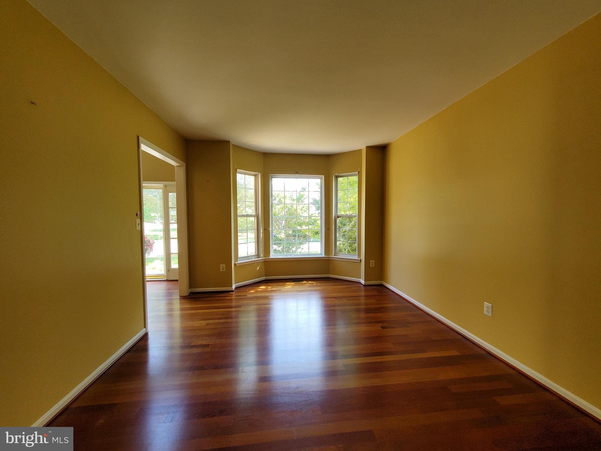 STREAMVIEW SUB - Residential