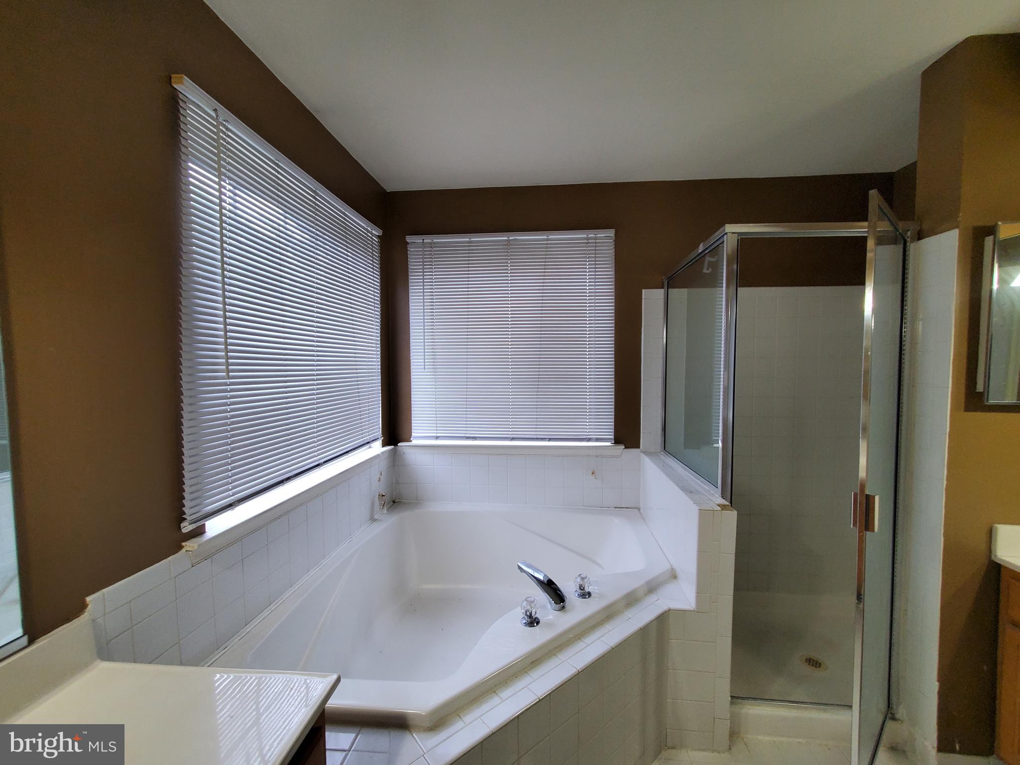 STREAMVIEW SUB - Residential