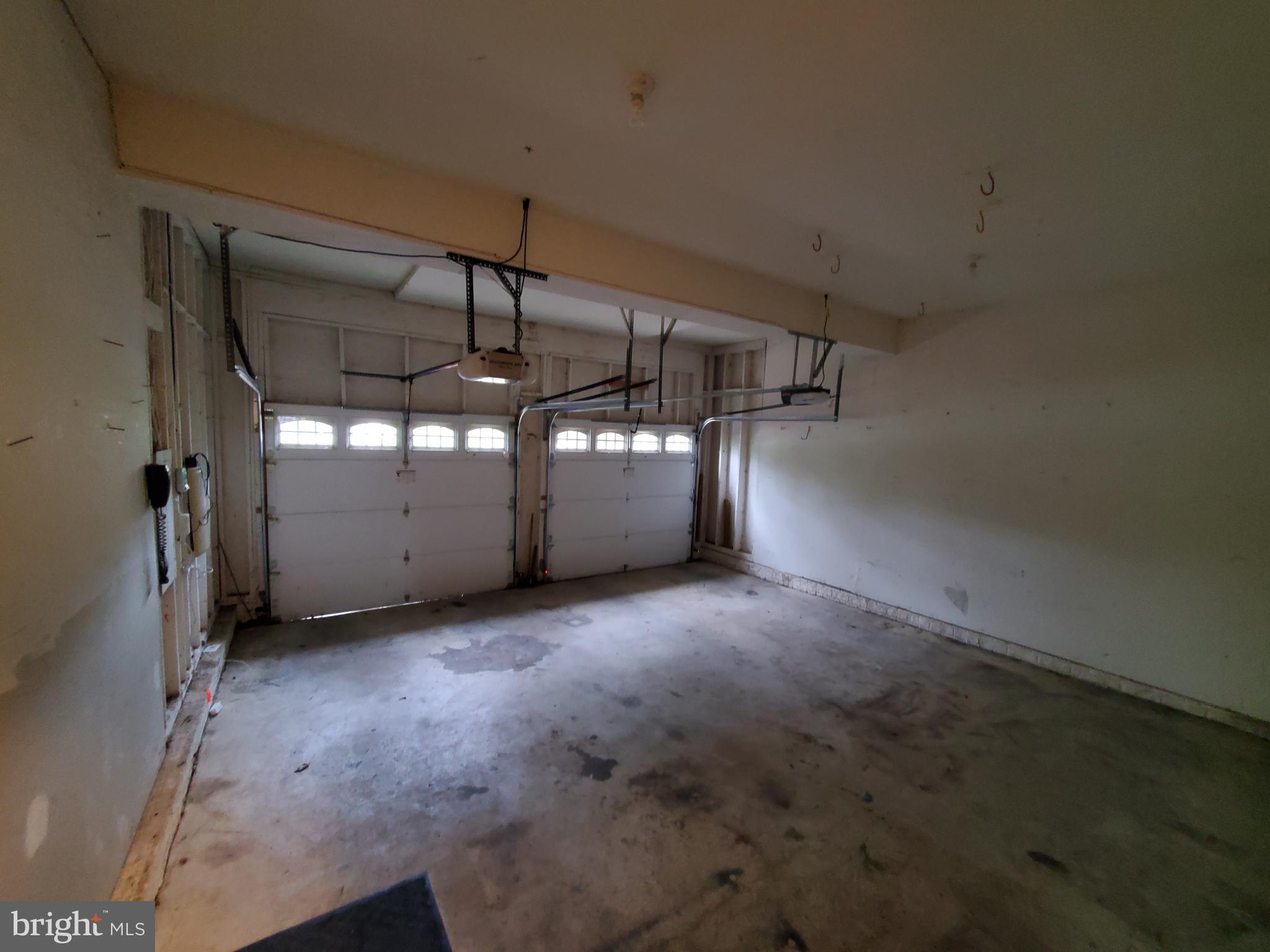 STREAMVIEW SUB - Residential